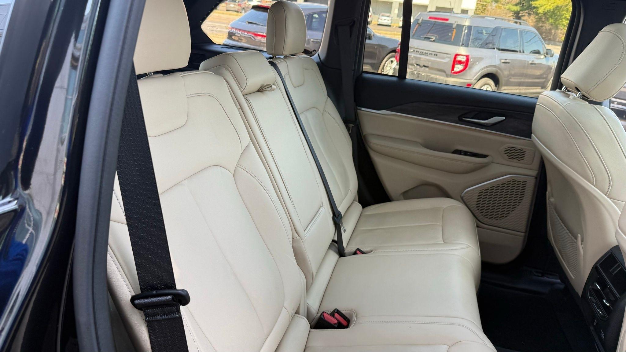 Jeep Grand Cherokee  2023