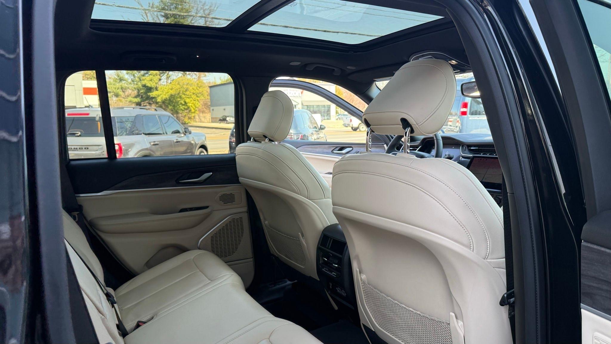 Jeep Grand Cherokee  2023