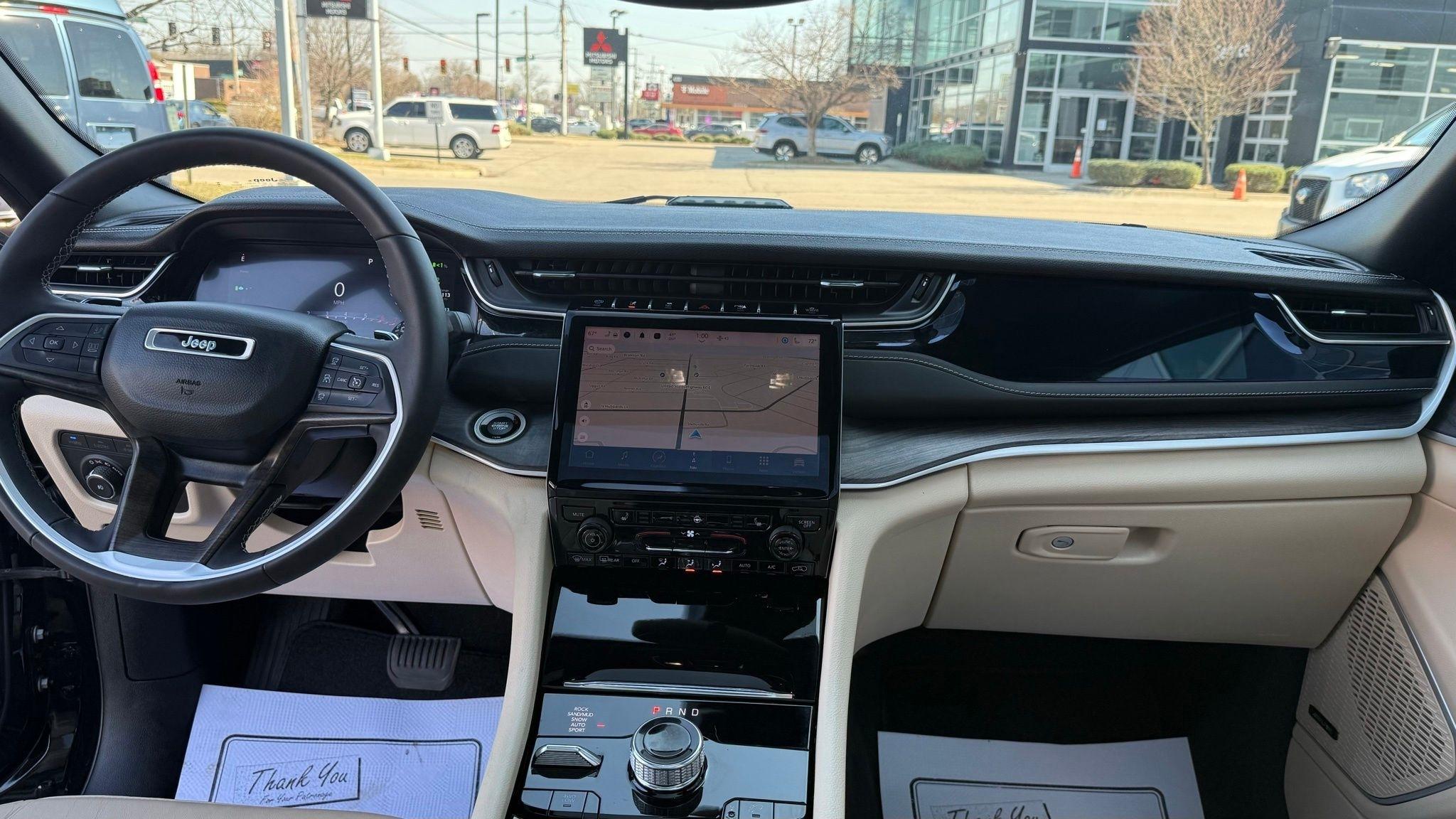 Jeep Grand Cherokee  2023