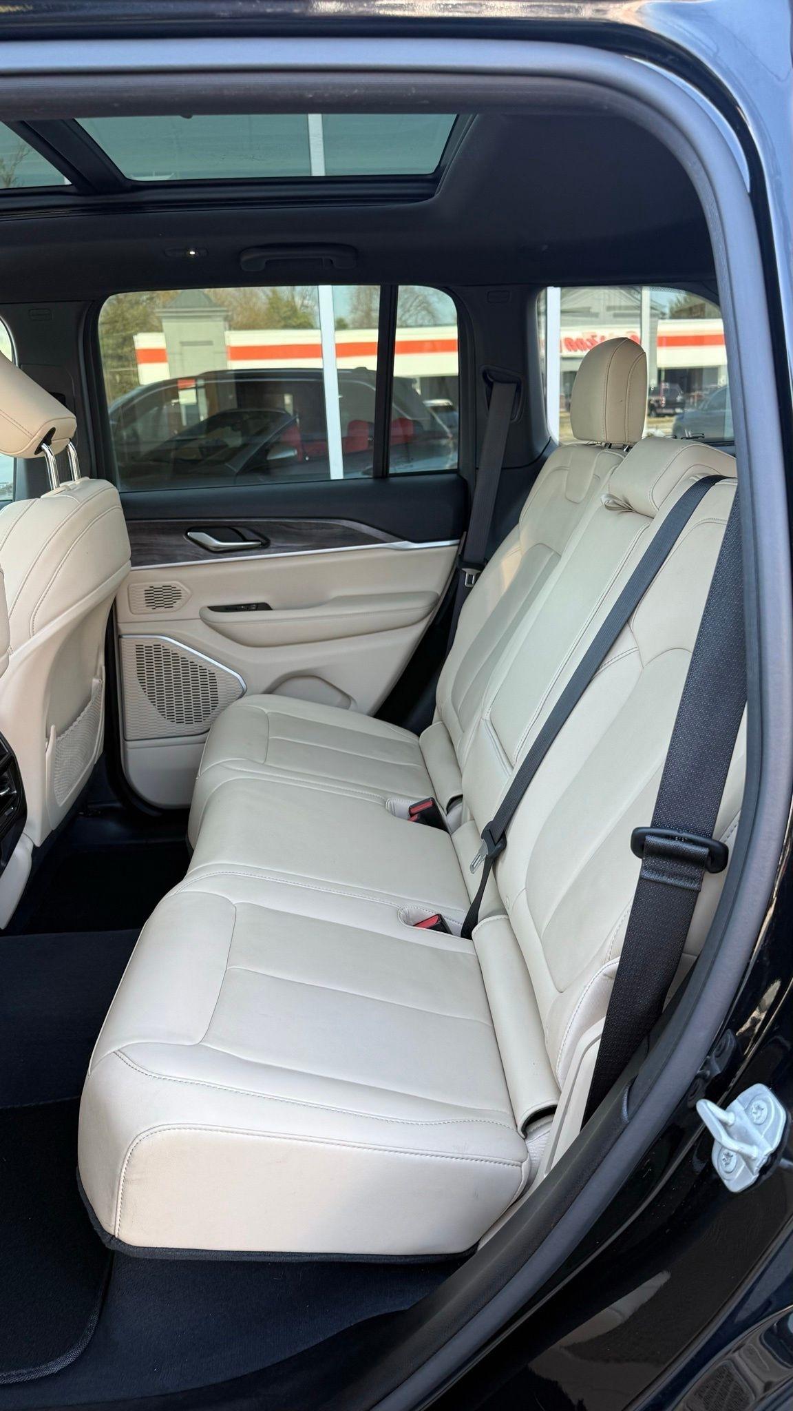 Jeep Grand Cherokee  2023