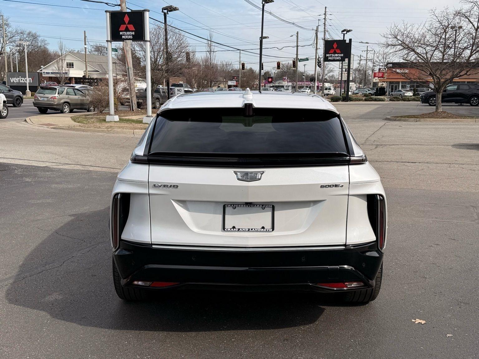 Cadillac Lyriq  2024