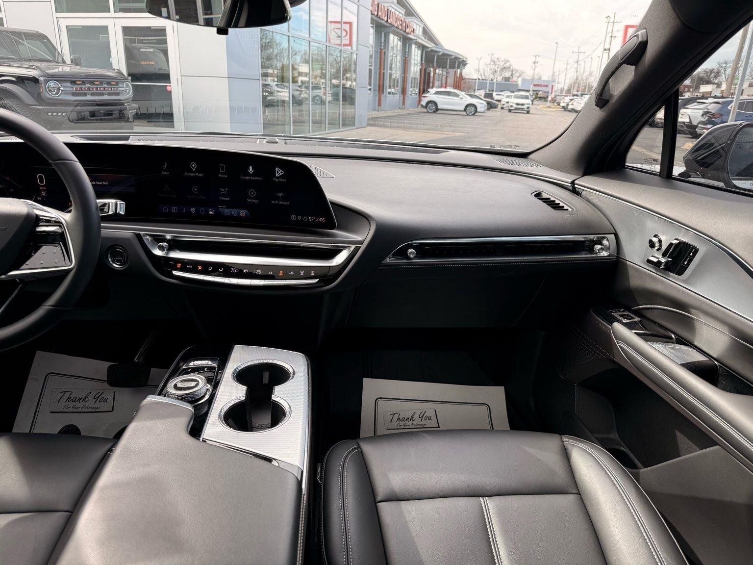 Cadillac Lyriq  2024