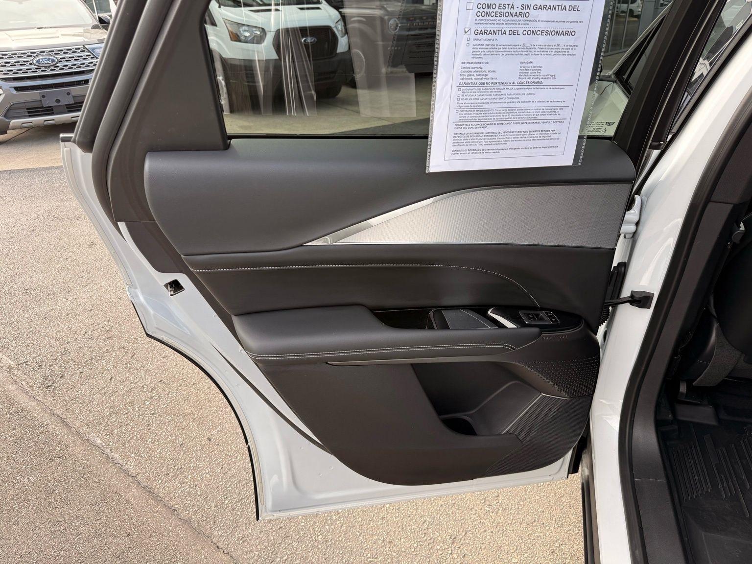 Cadillac Lyriq  2024