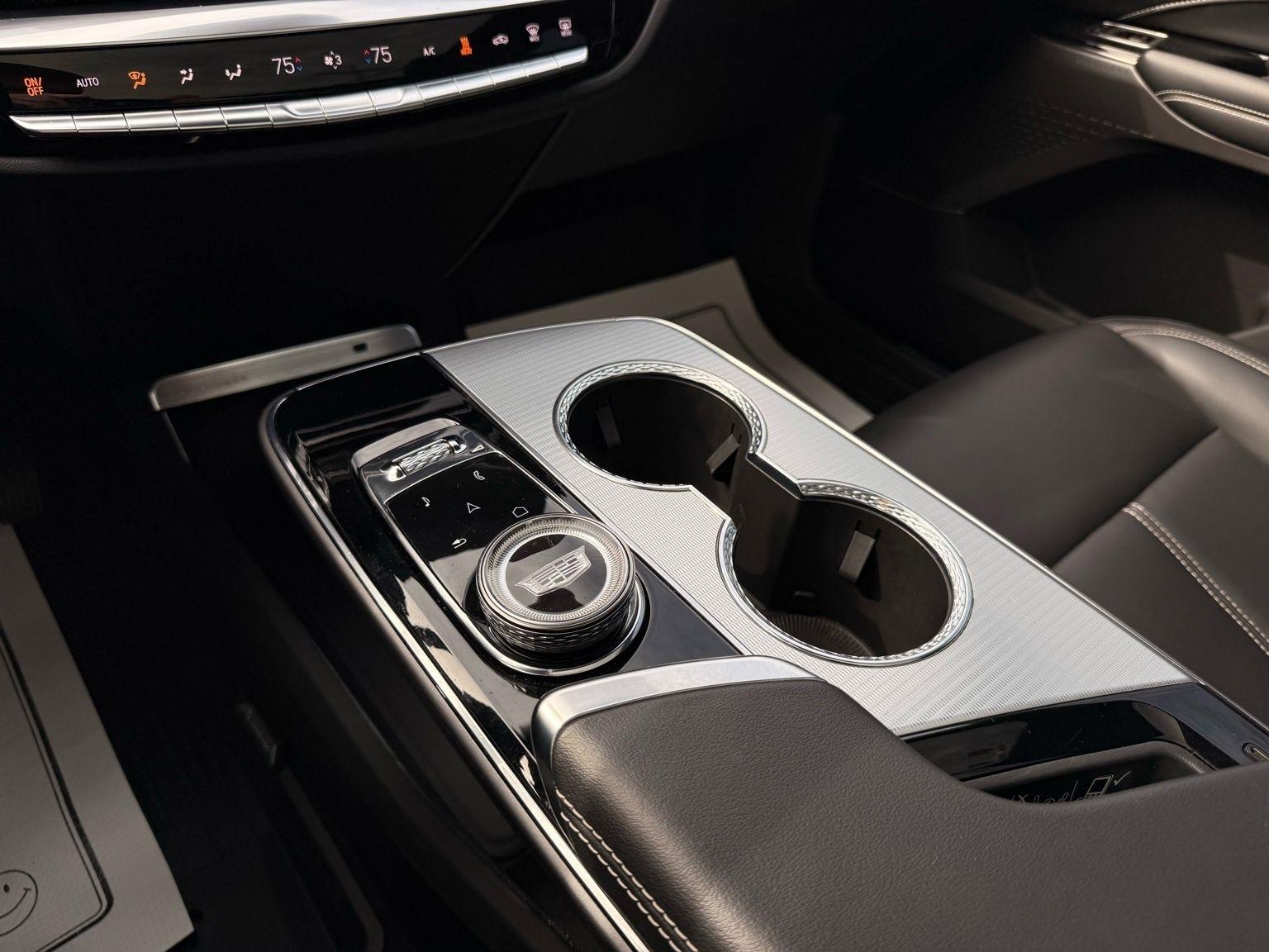 Cadillac Lyriq  2024