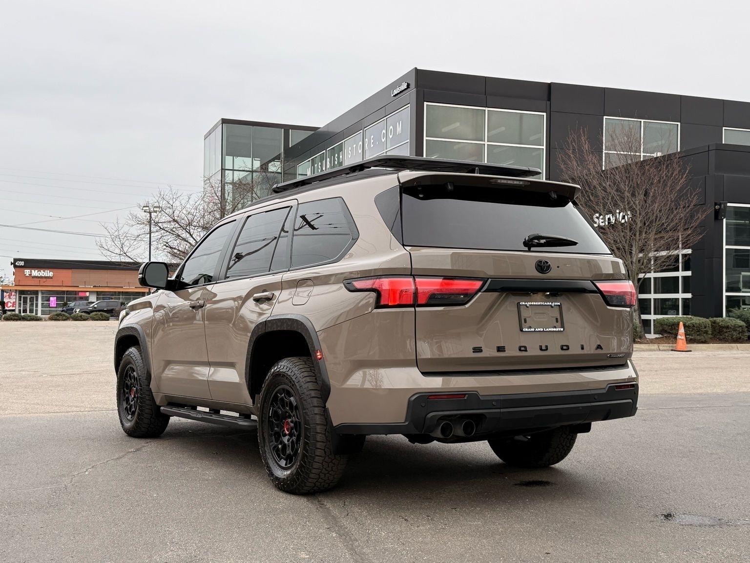 Toyota Sequoia  2025