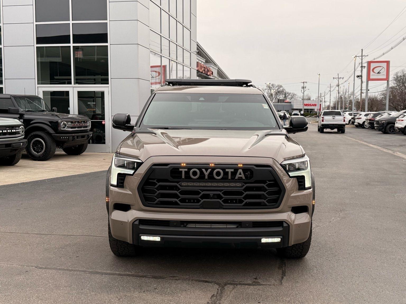 Toyota Sequoia  2025