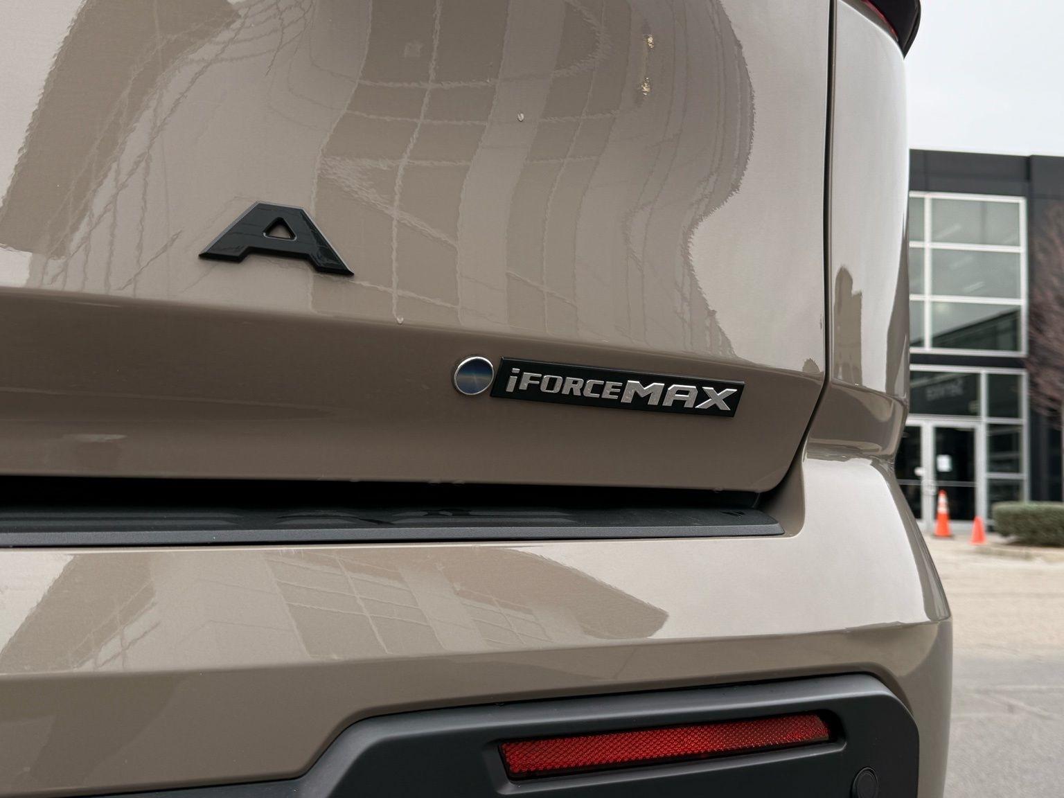 Toyota Sequoia  2025