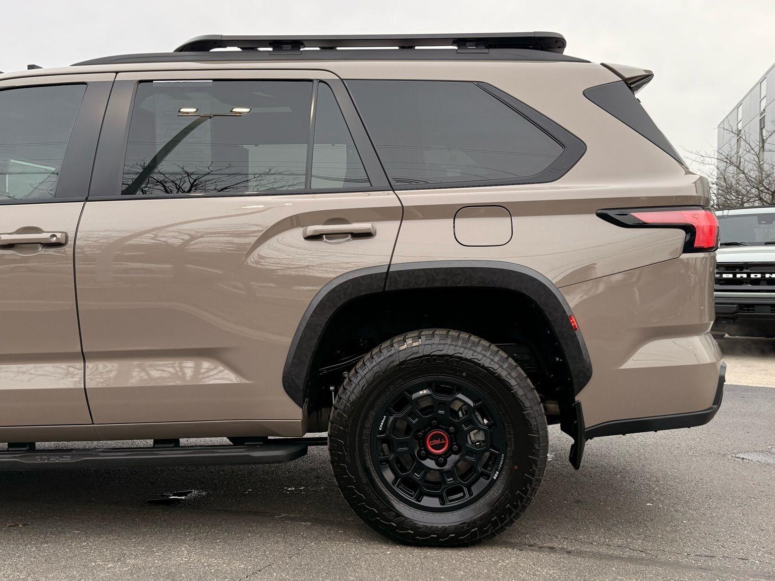 Toyota Sequoia  2025