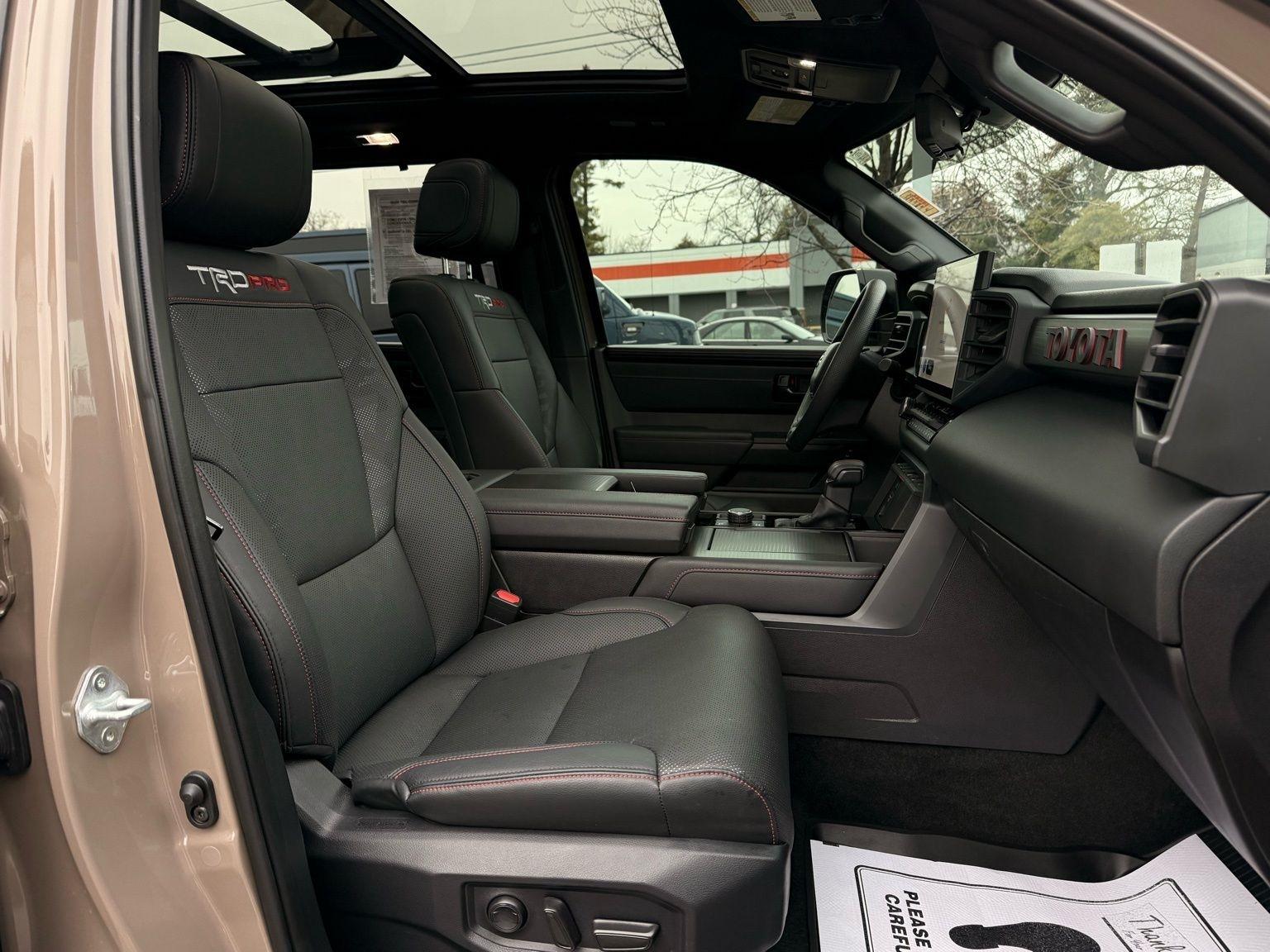 Toyota Sequoia  2025