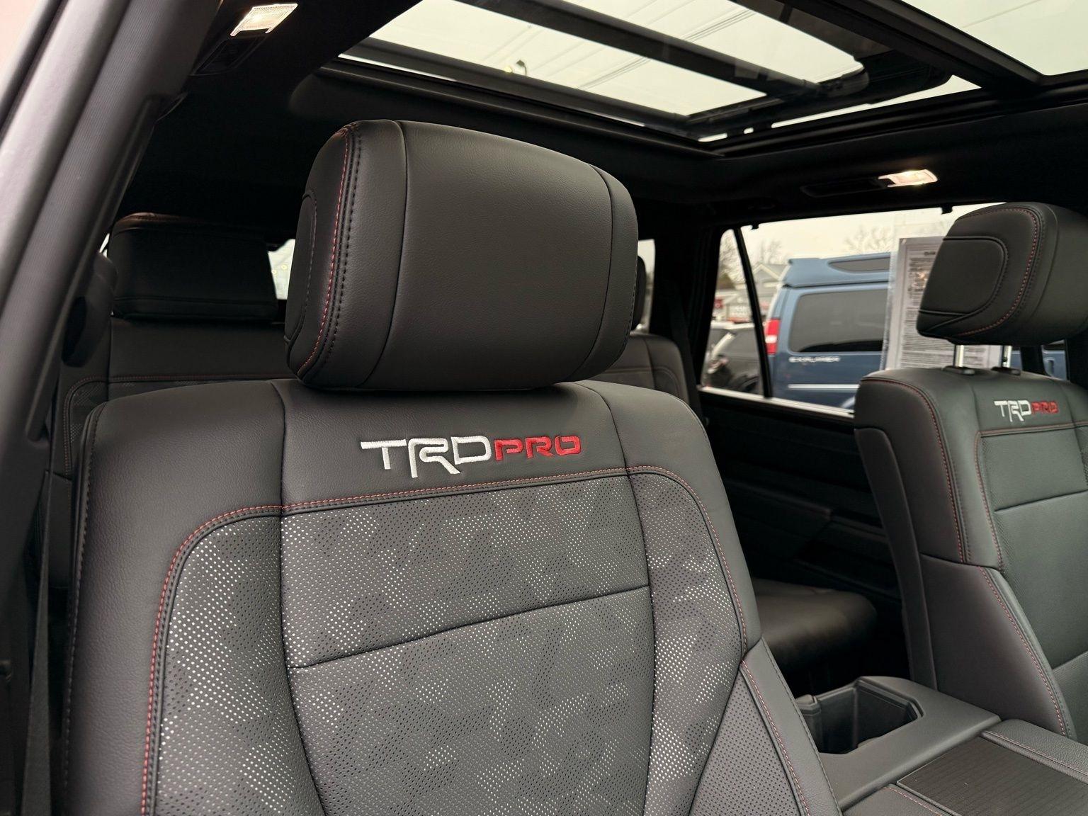 Toyota Sequoia  2025