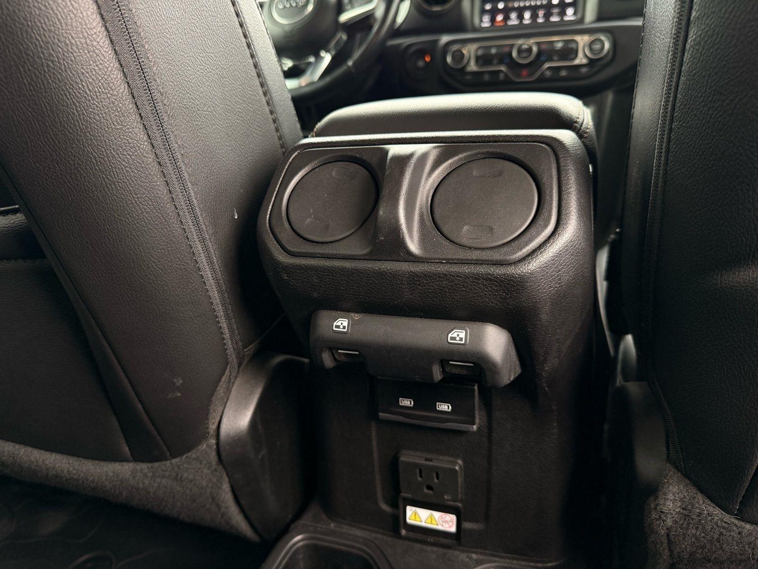 Jeep Gladiator  2021