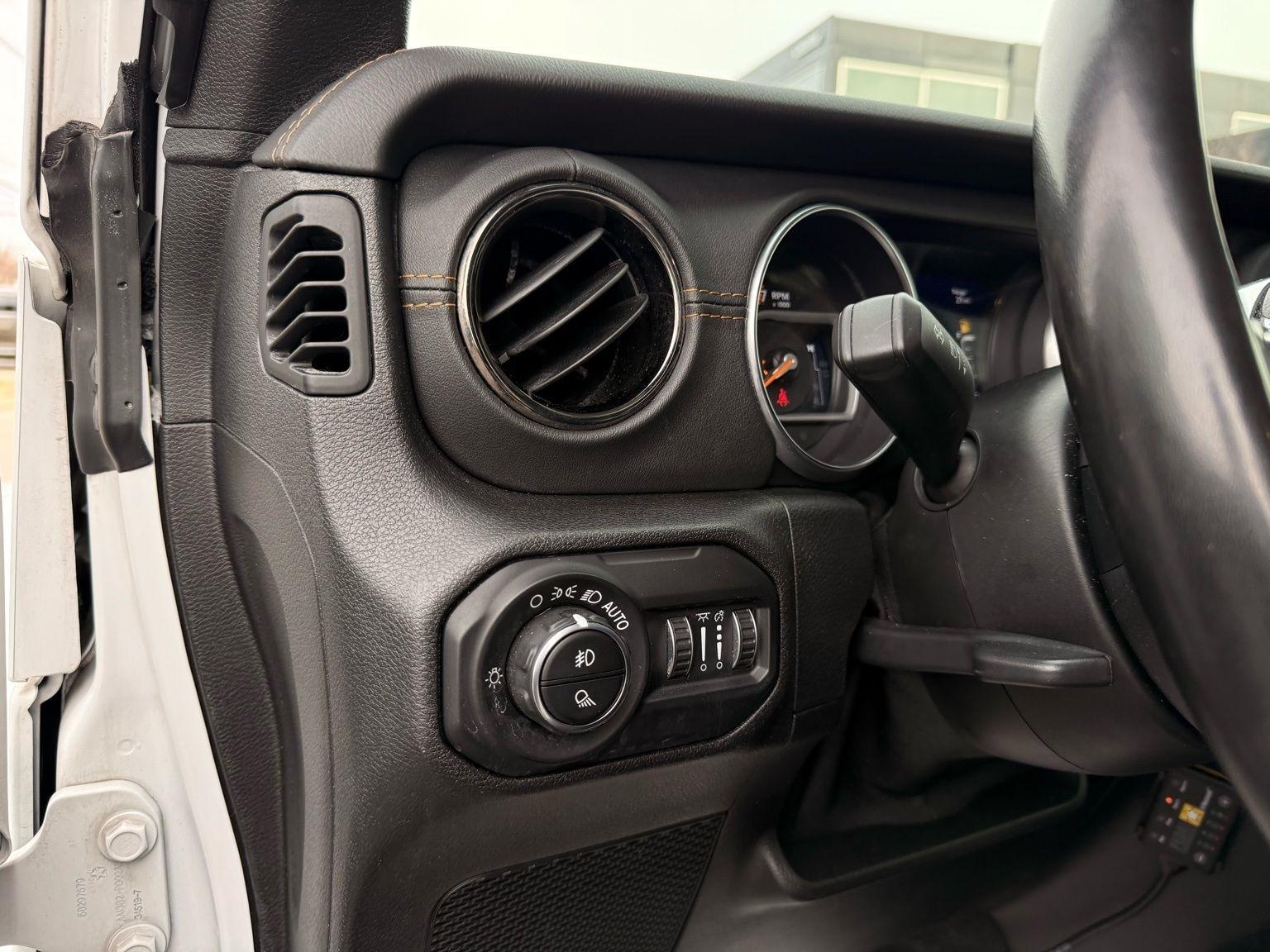 Jeep Gladiator  2021