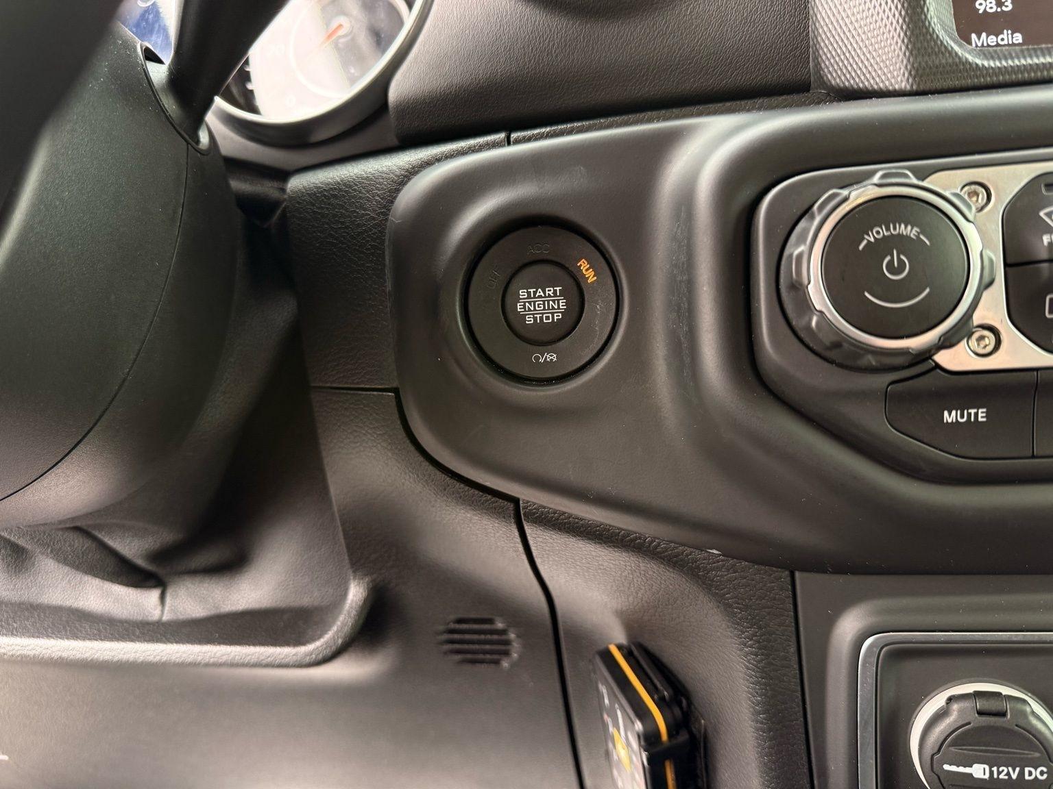 Jeep Gladiator  2021