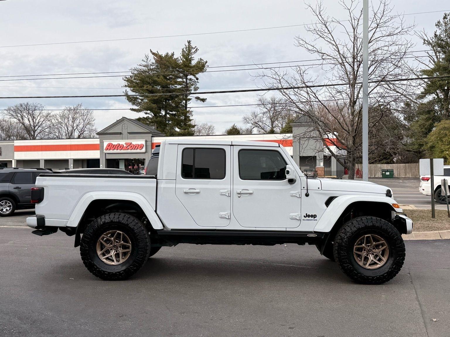 Jeep Gladiator  2021