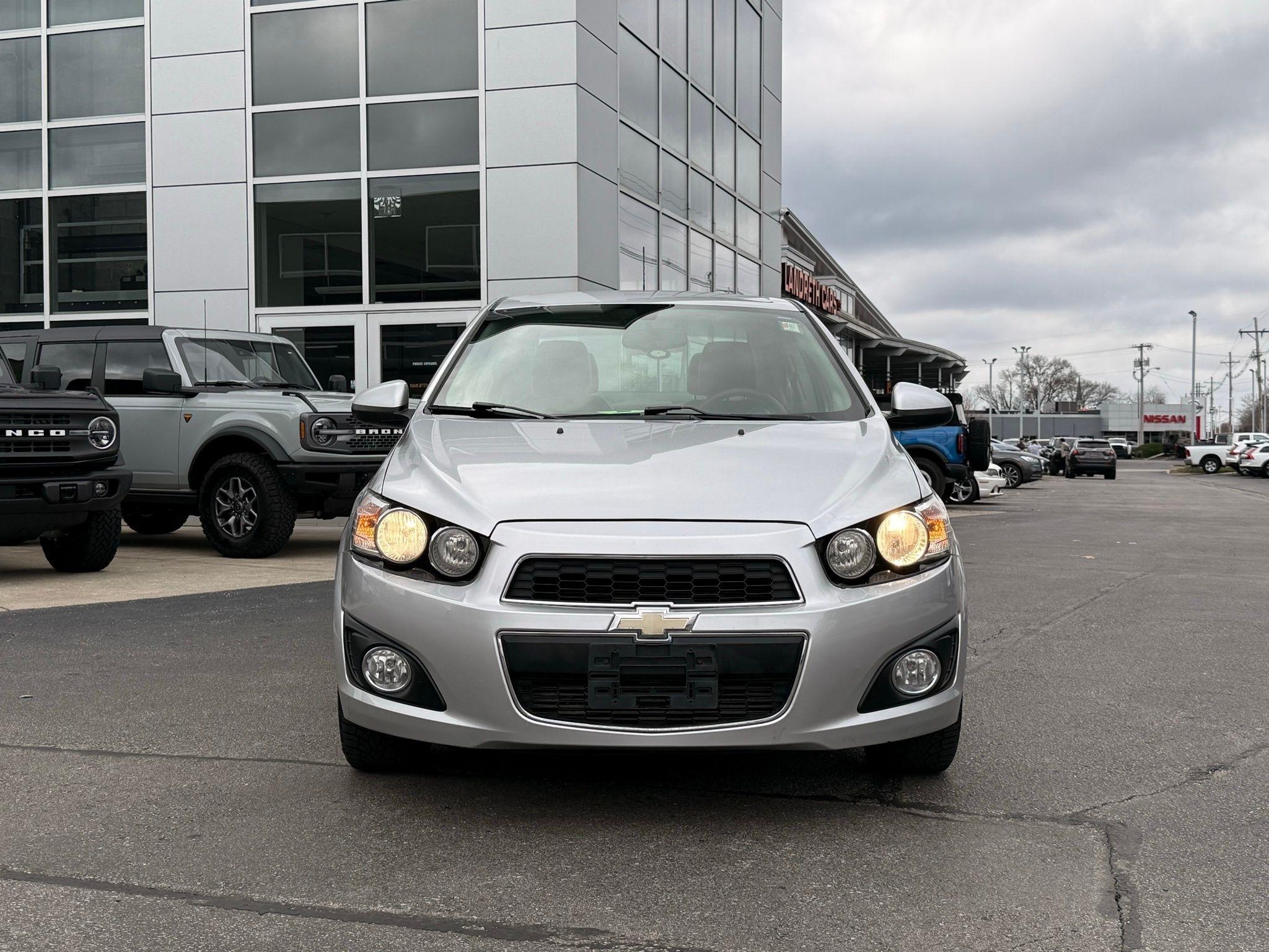 Chevrolet Sonic  2015