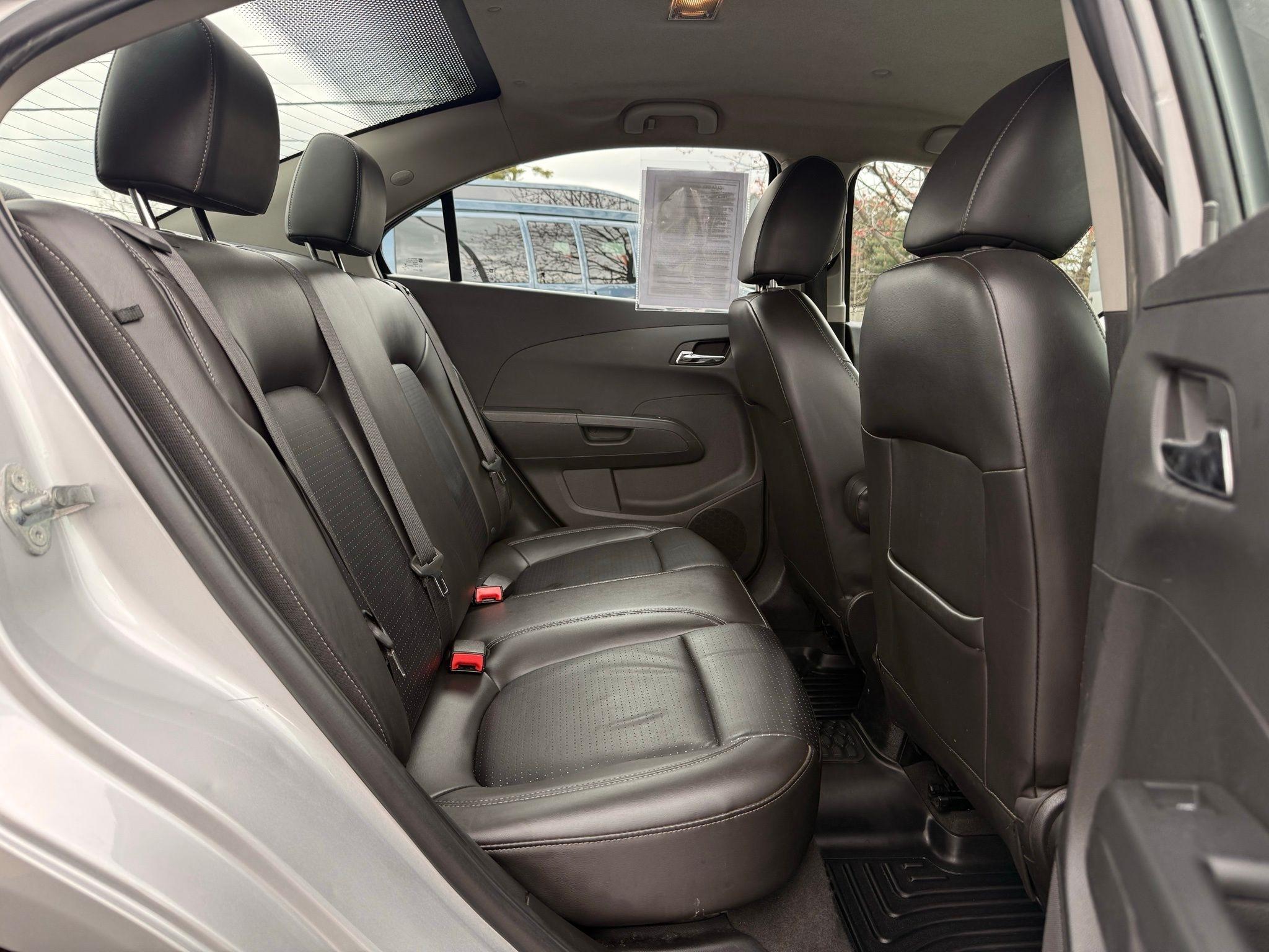 Chevrolet Sonic  2015