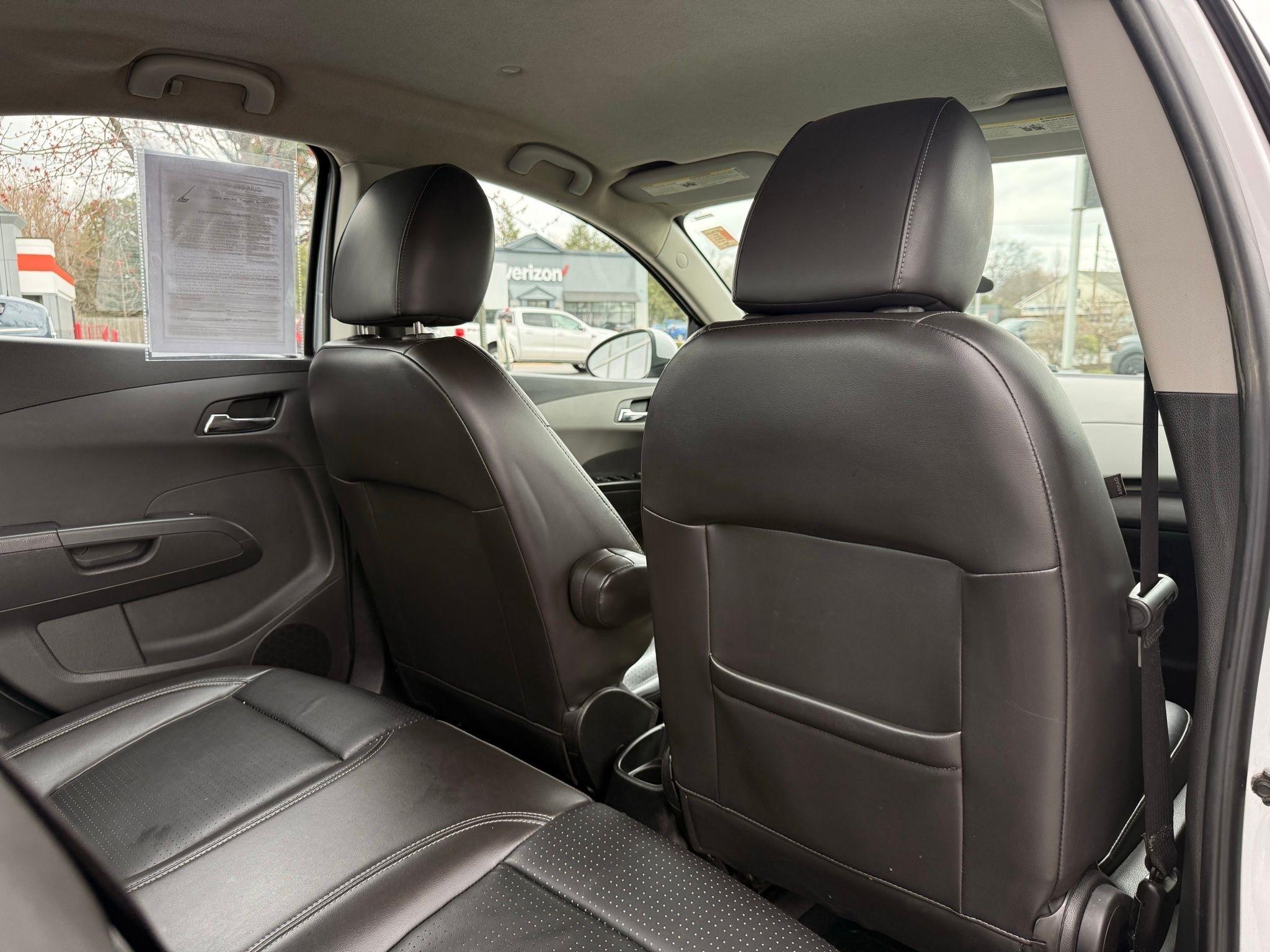 Chevrolet Sonic  2015