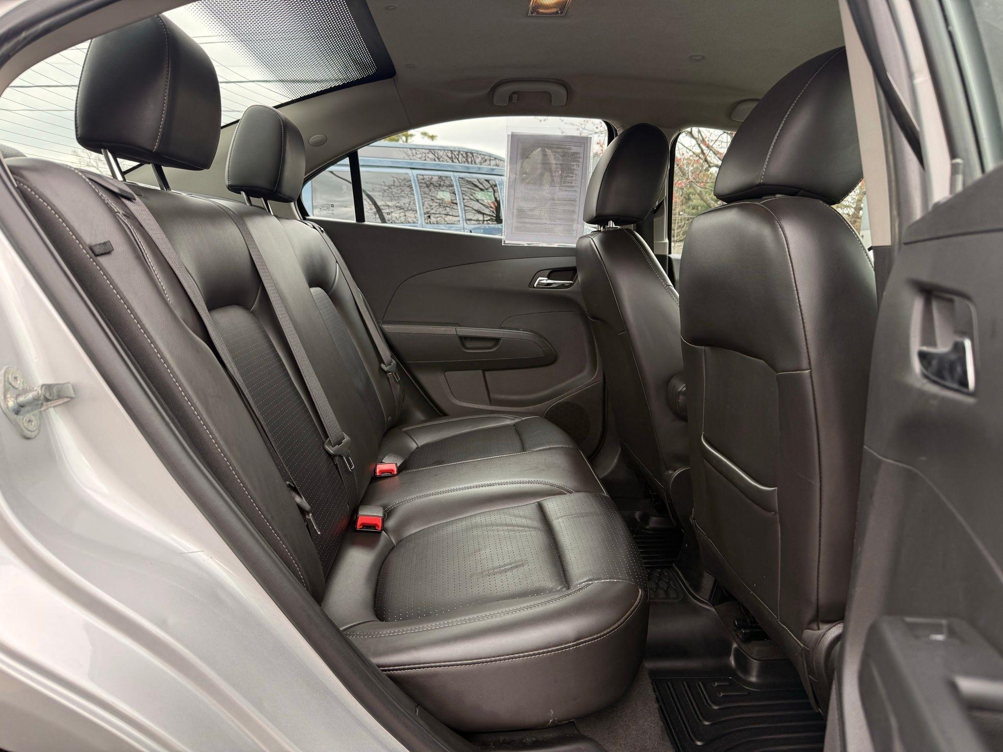 Chevrolet Sonic  2015