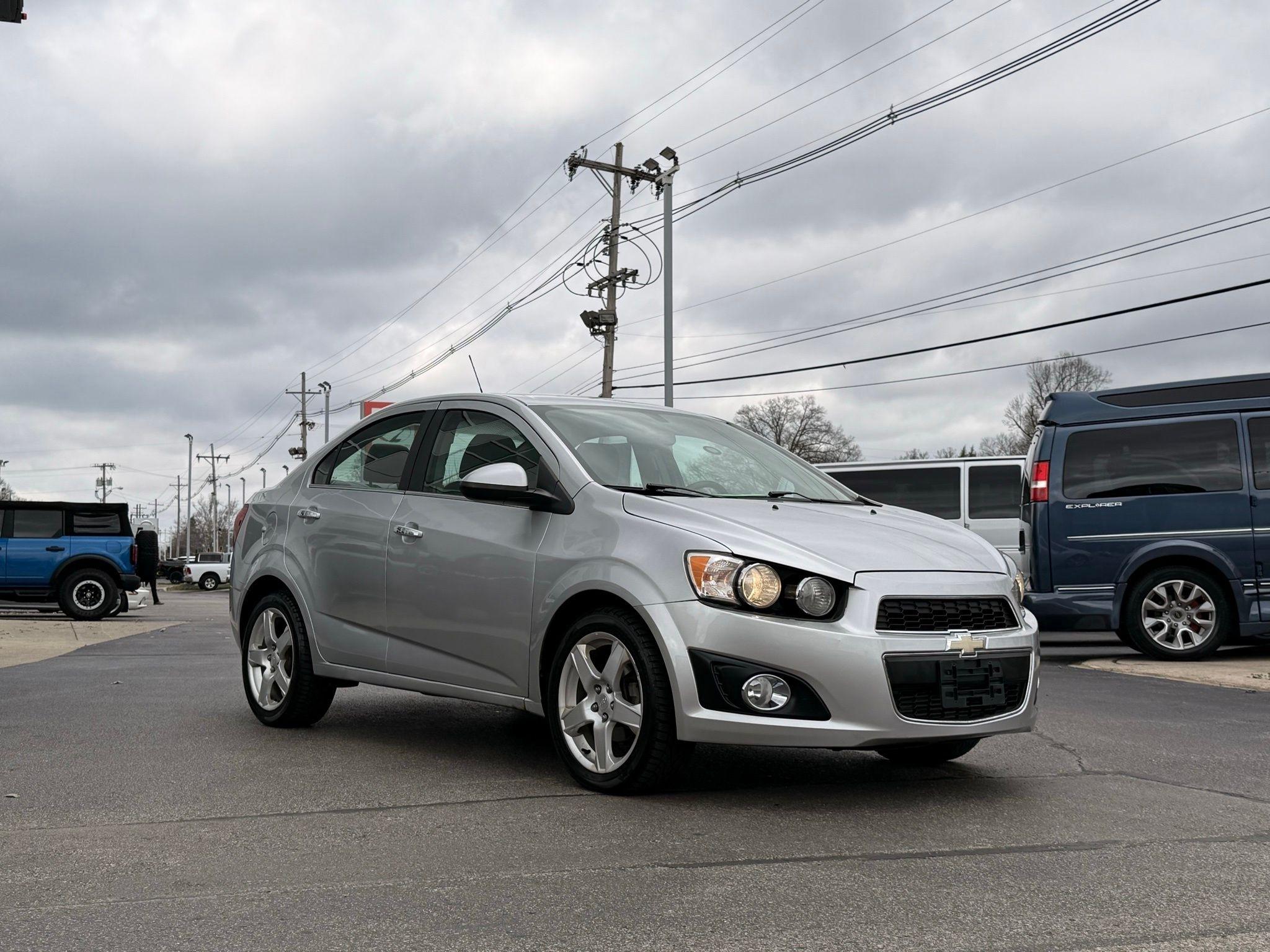 Chevrolet Sonic  2015