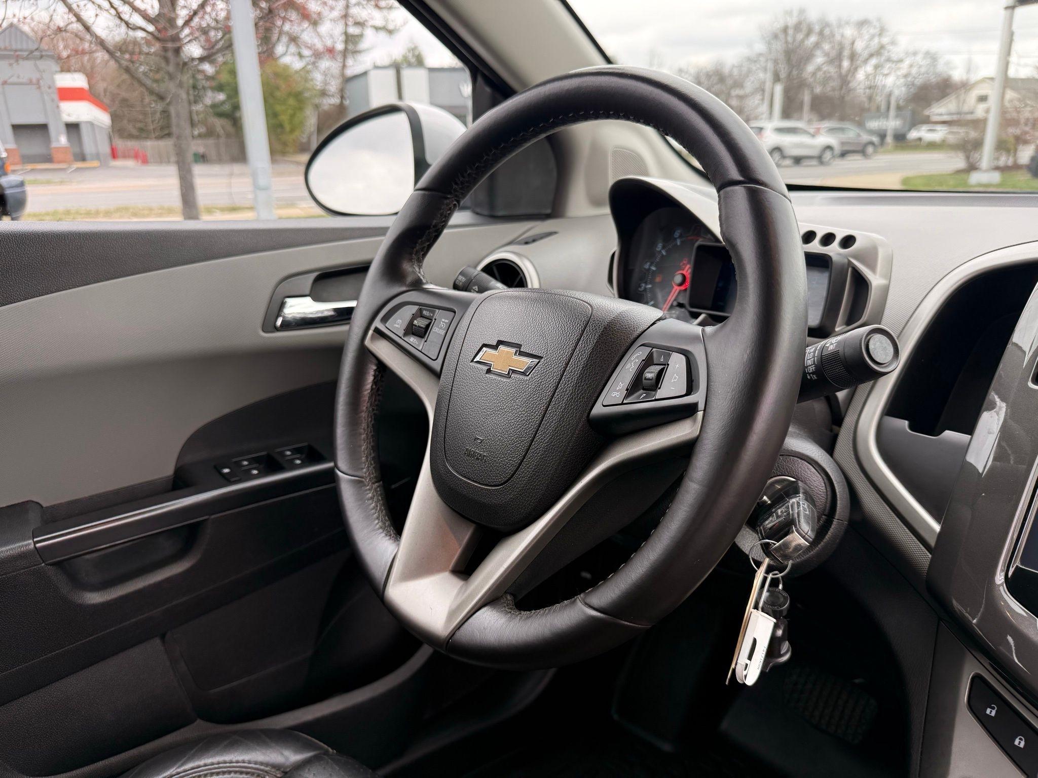 Chevrolet Sonic  2015