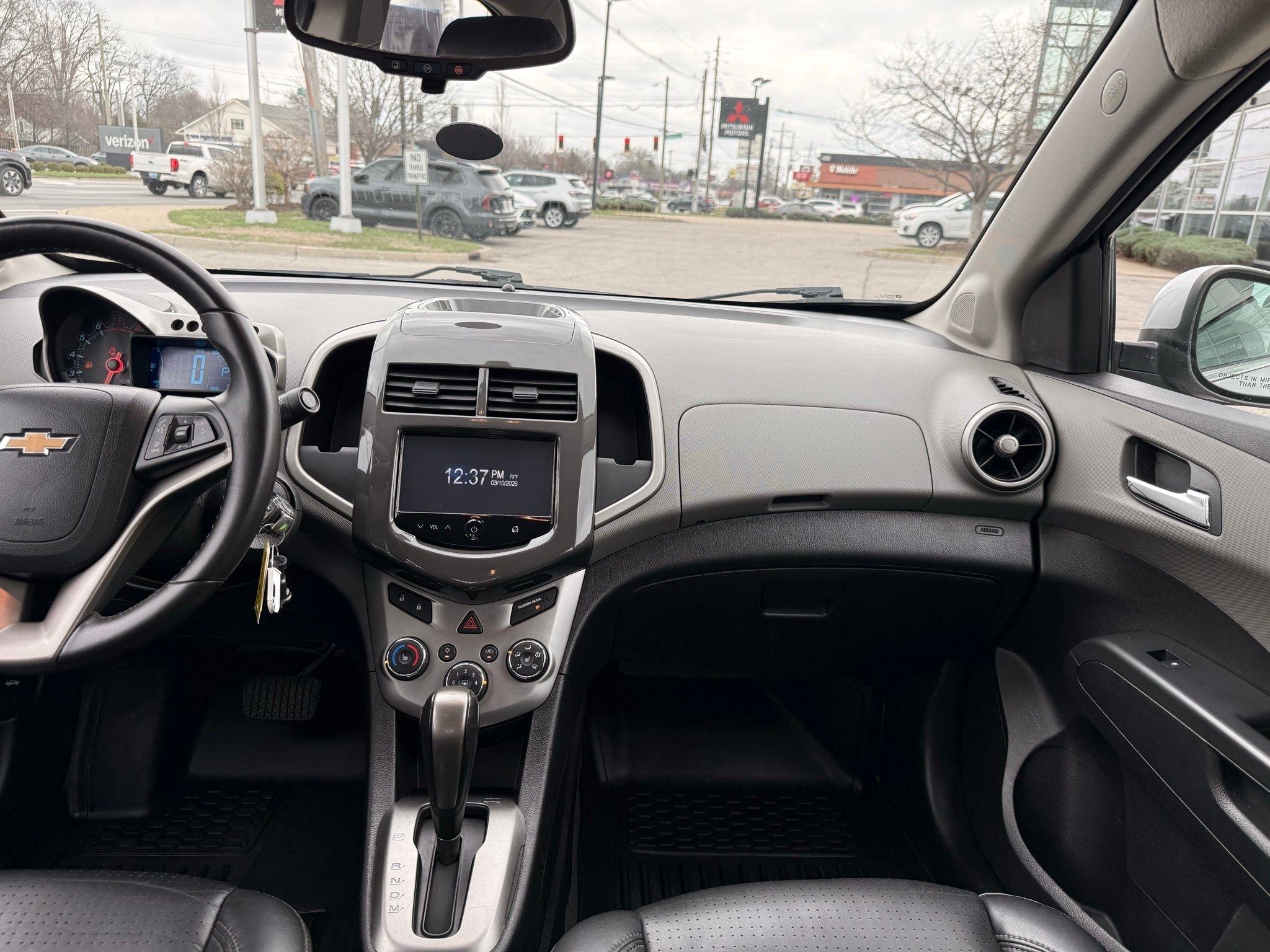 Chevrolet Sonic  2015