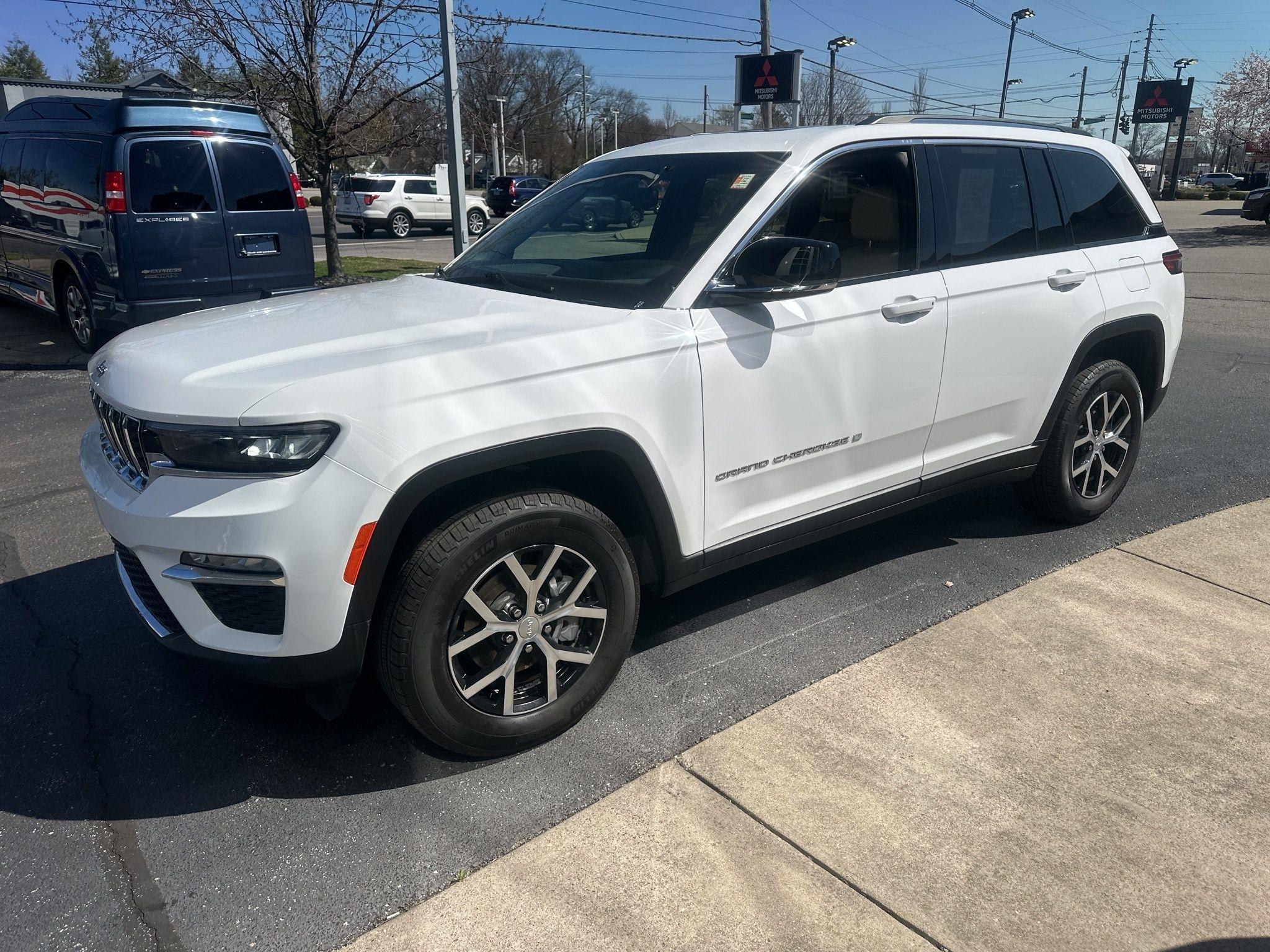 Jeep Grand Cherokee  2023