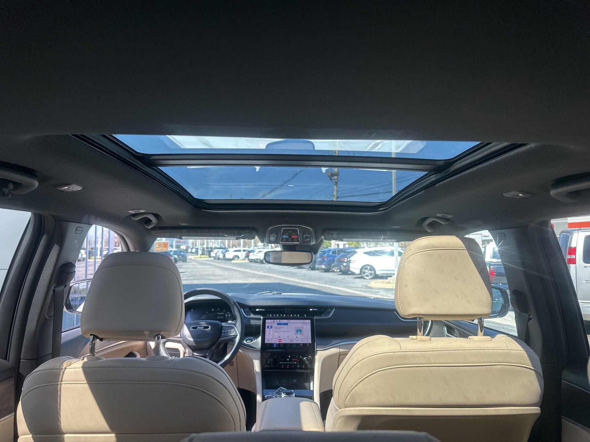 Jeep Grand Cherokee  2023