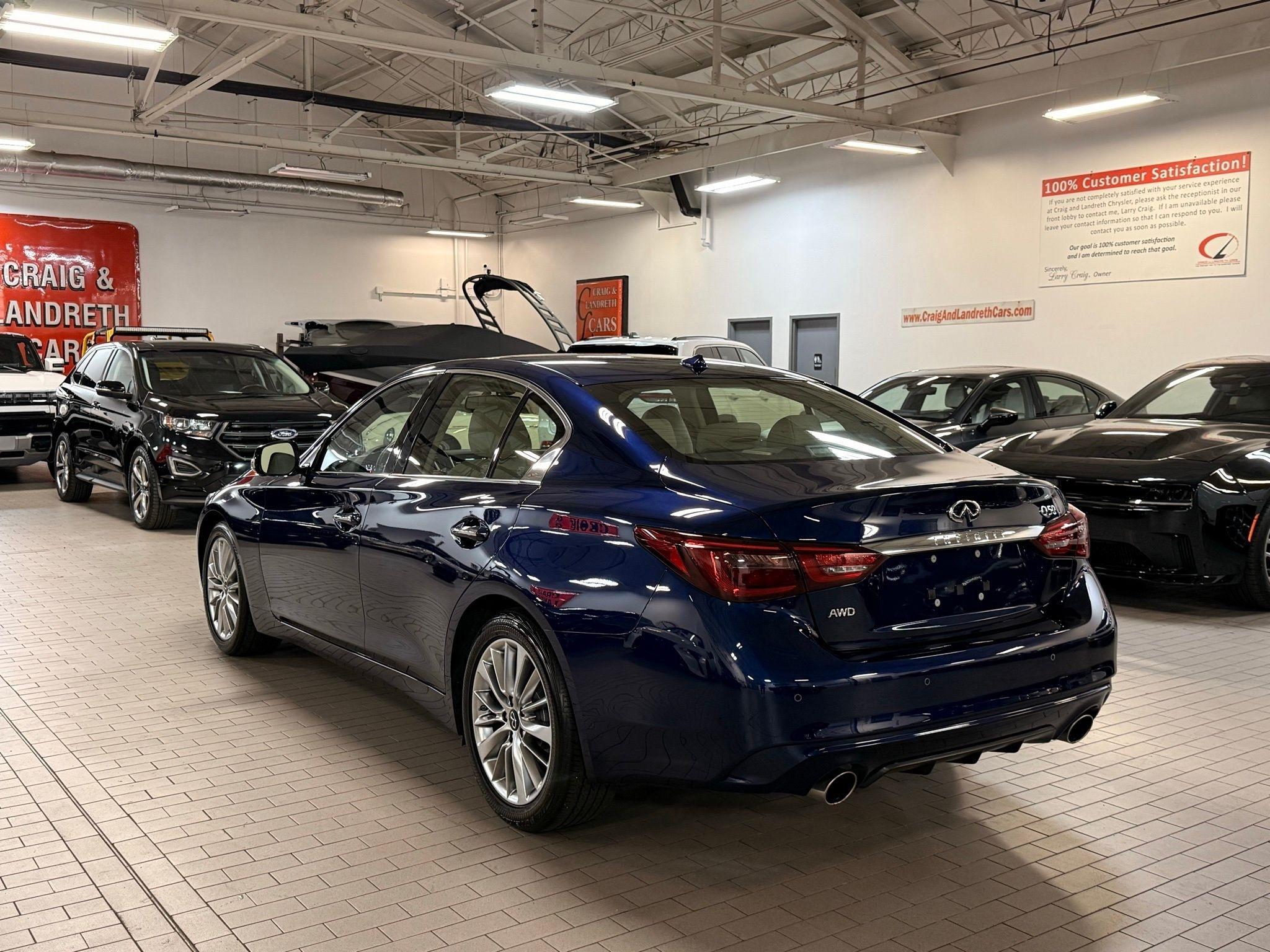 Infiniti Q50  2023