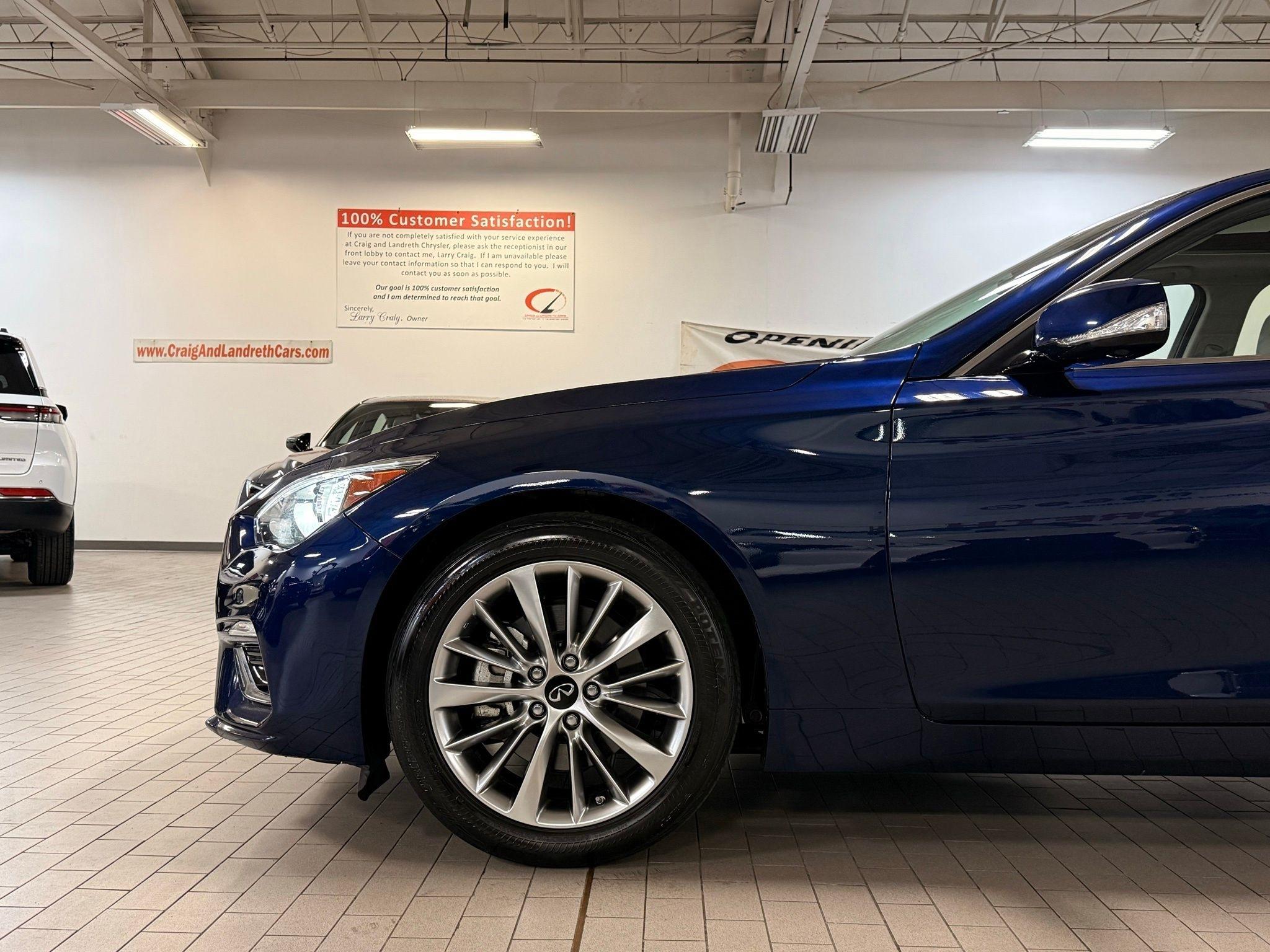 Infiniti Q50  2023