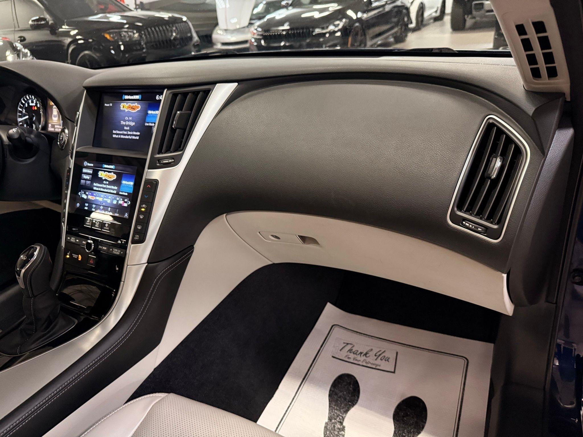 Infiniti Q50  2023