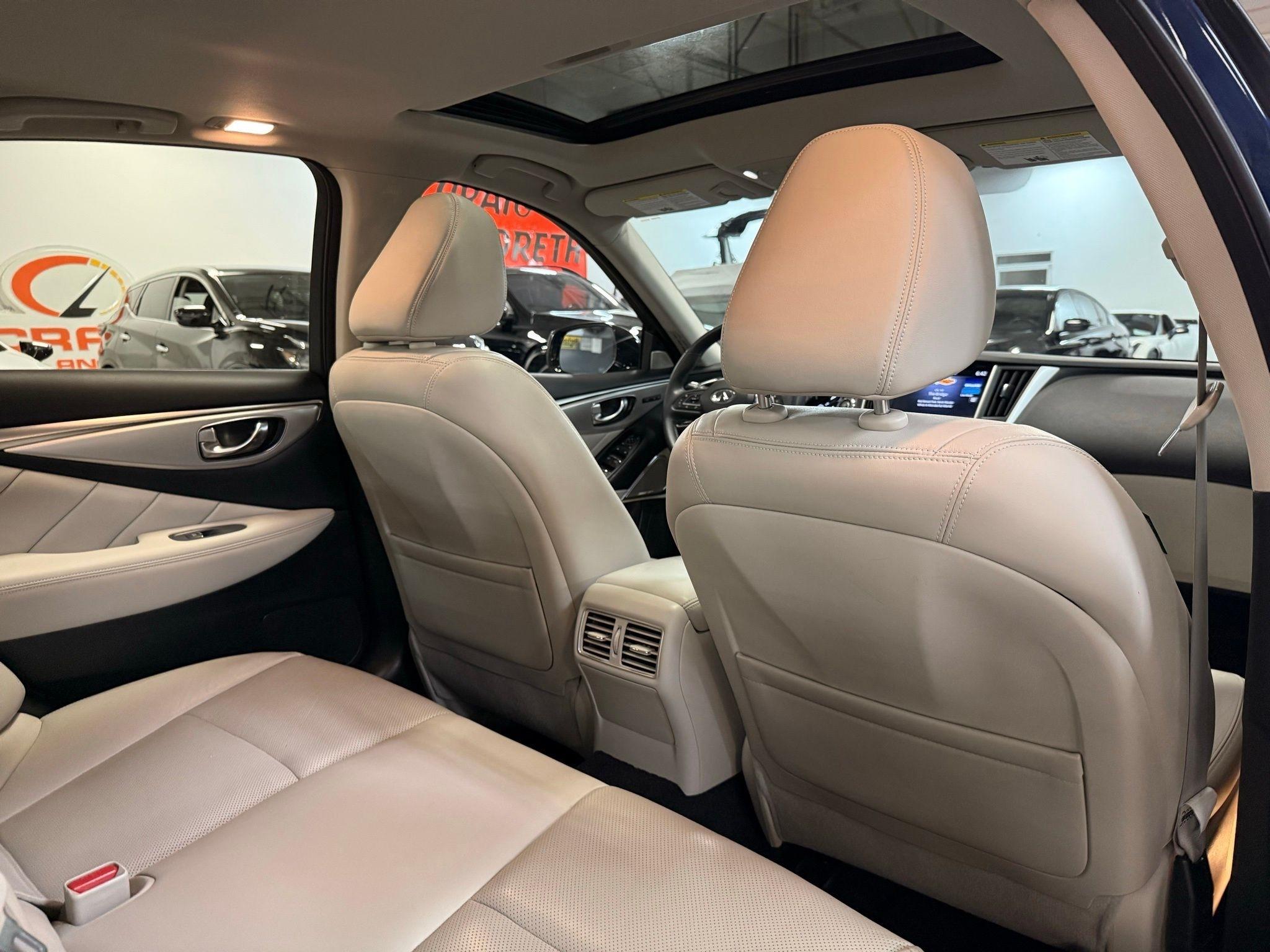 Infiniti Q50  2023