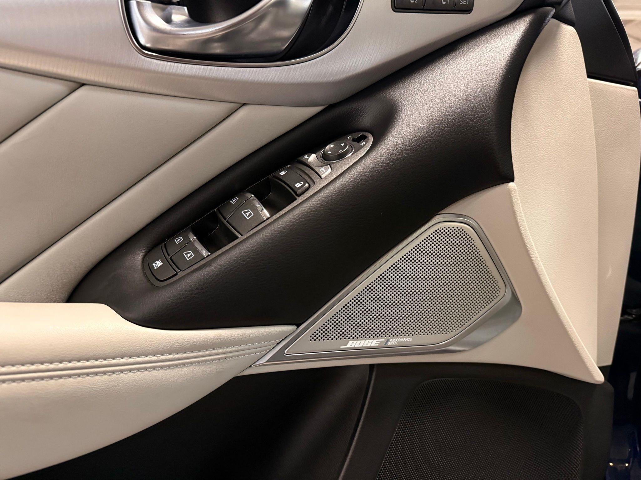 Infiniti Q50  2023