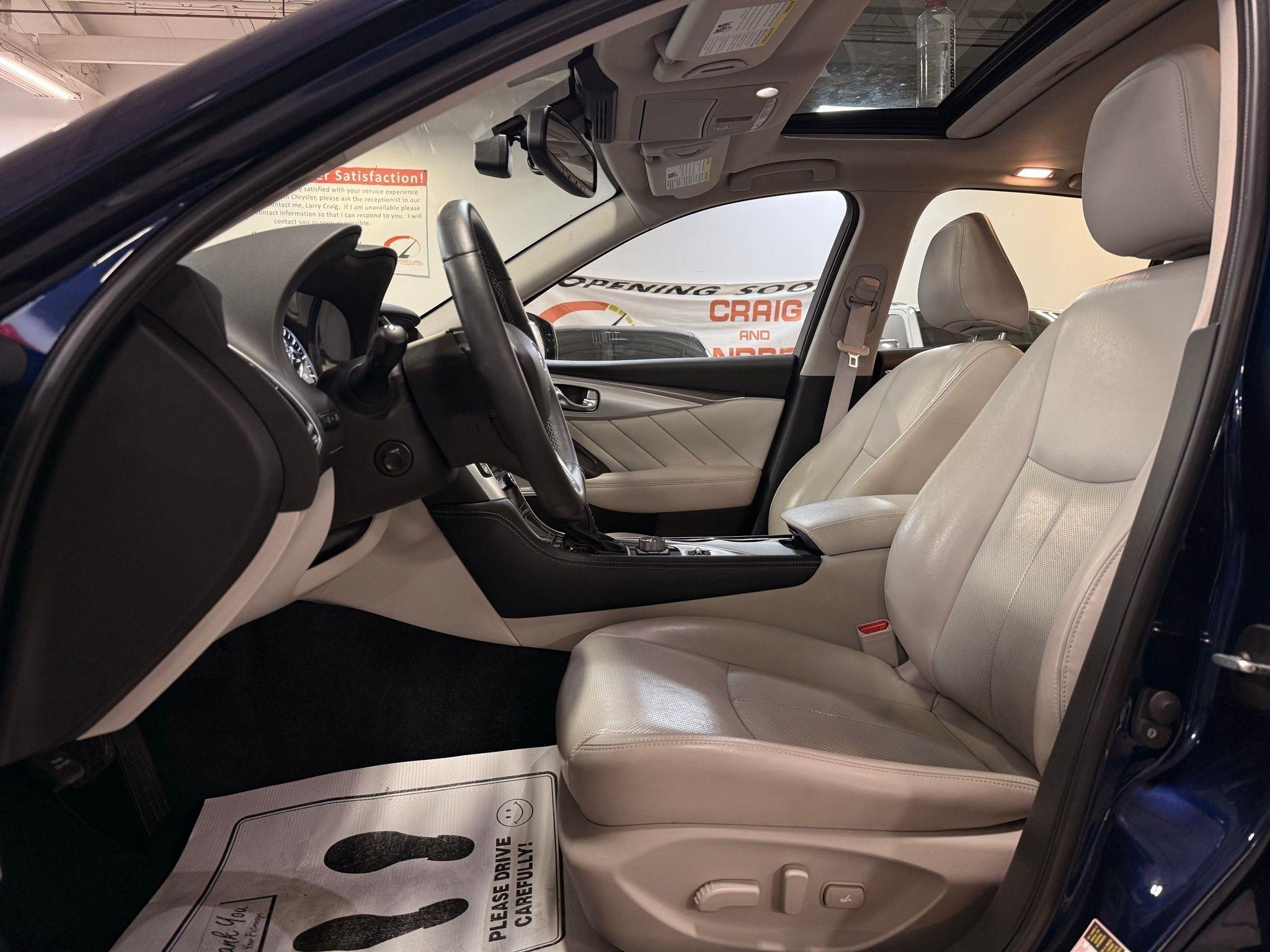 Infiniti Q50  2023
