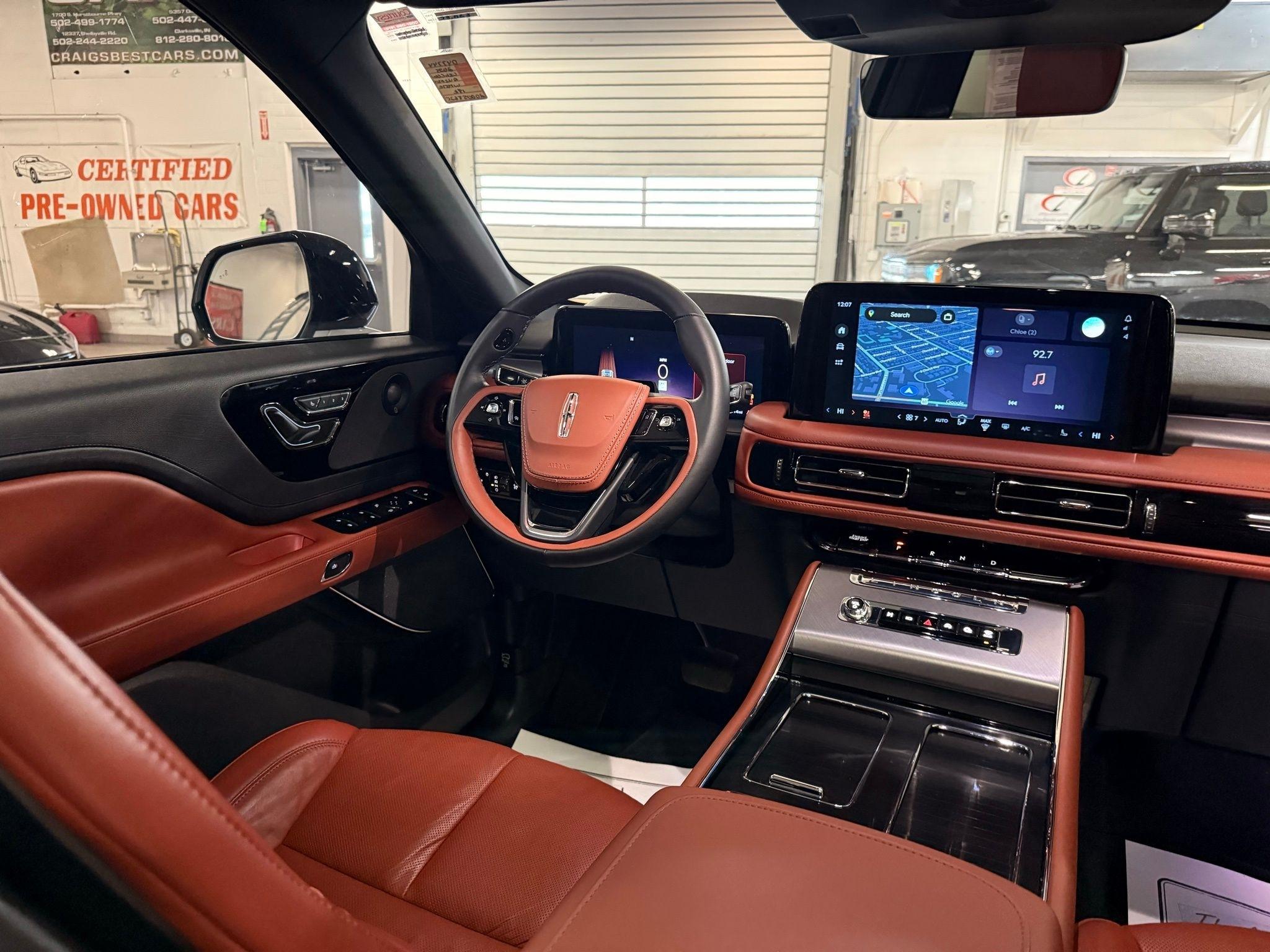 Lincoln Aviator  2025