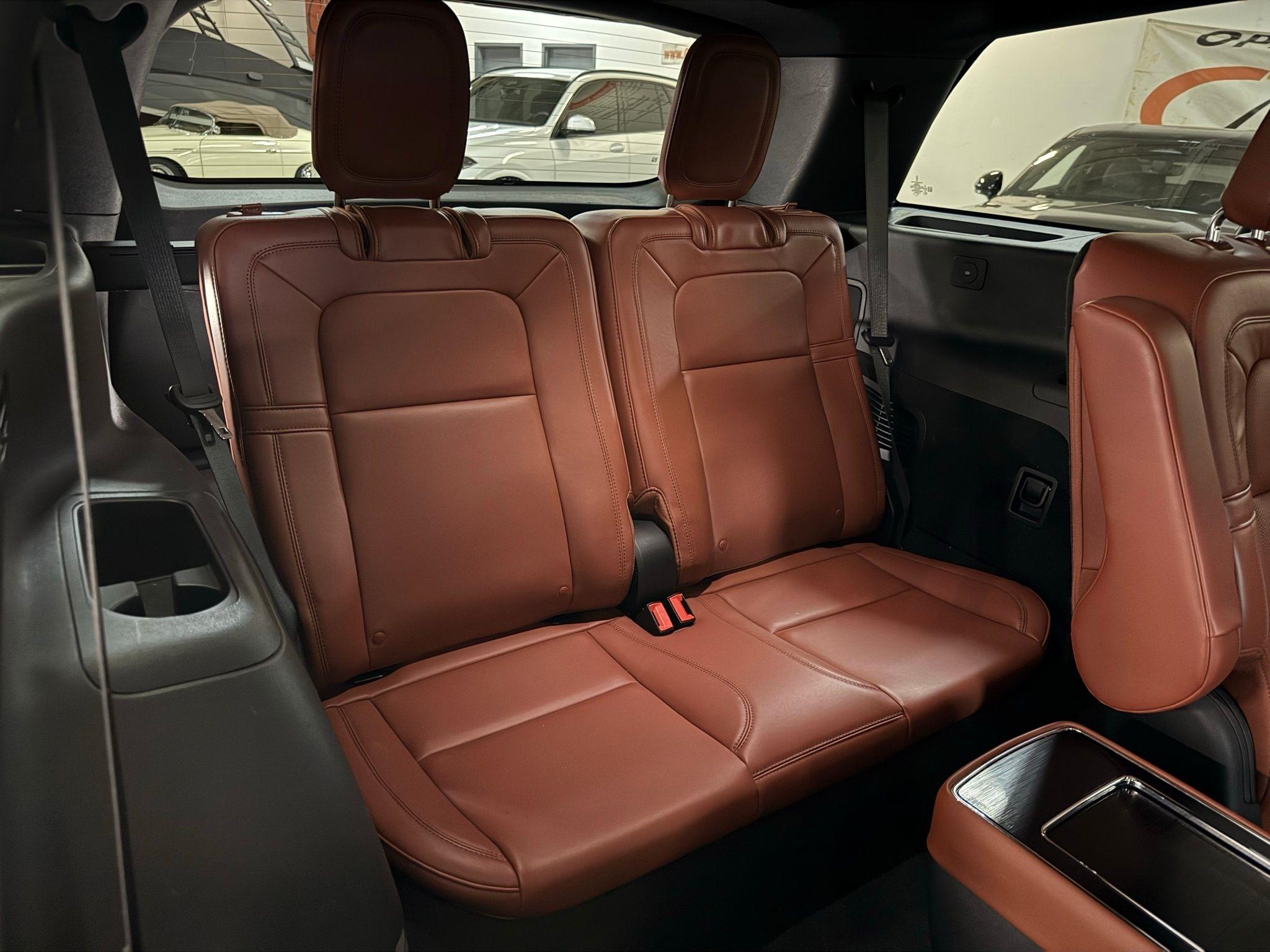 Lincoln Aviator  2025