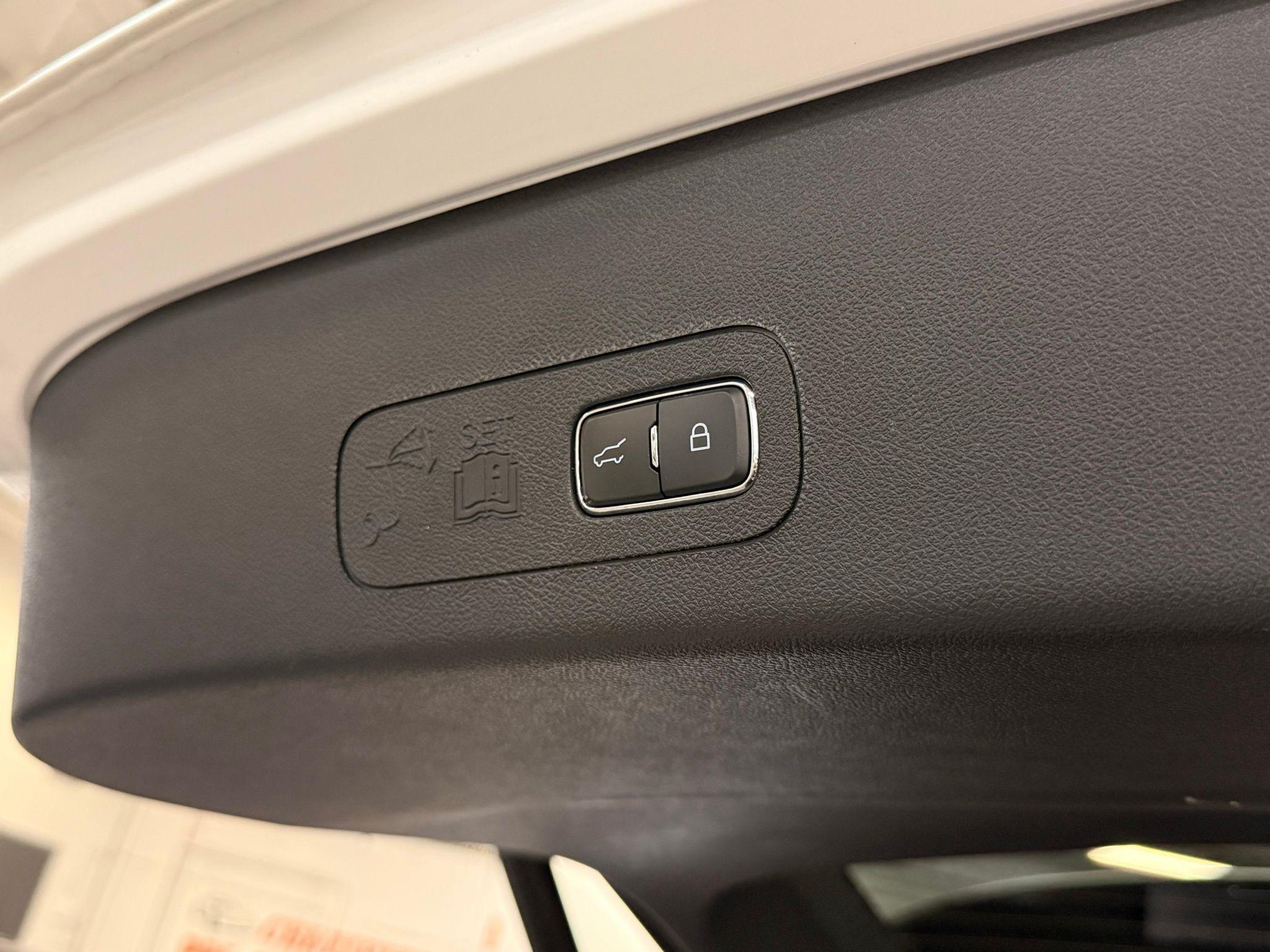 Lincoln Aviator  2025