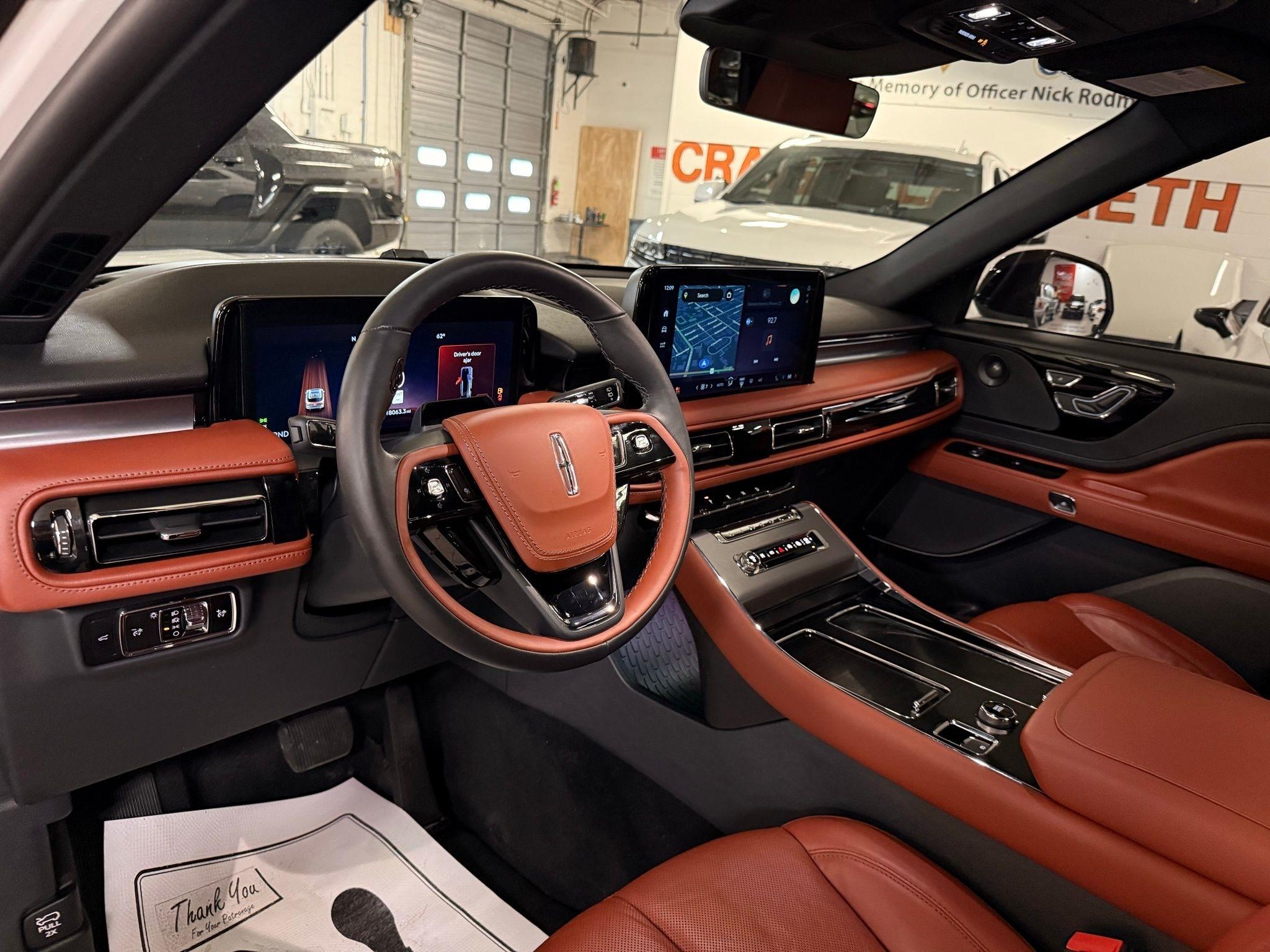 Lincoln Aviator  2025