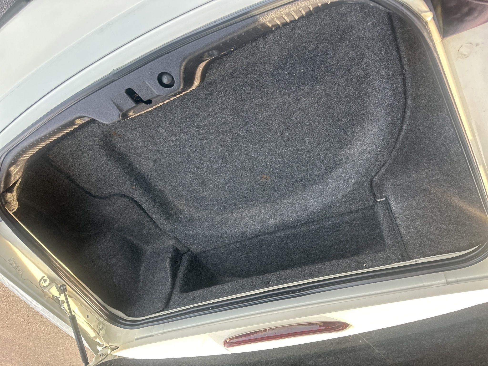 Ford Thunderbird  2003