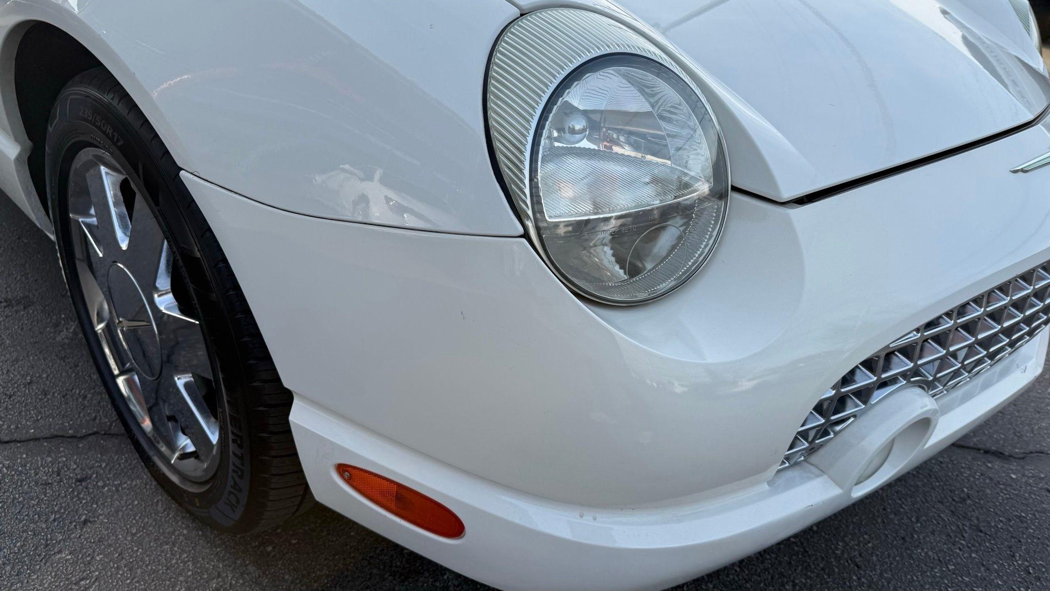 Ford Thunderbird  2003