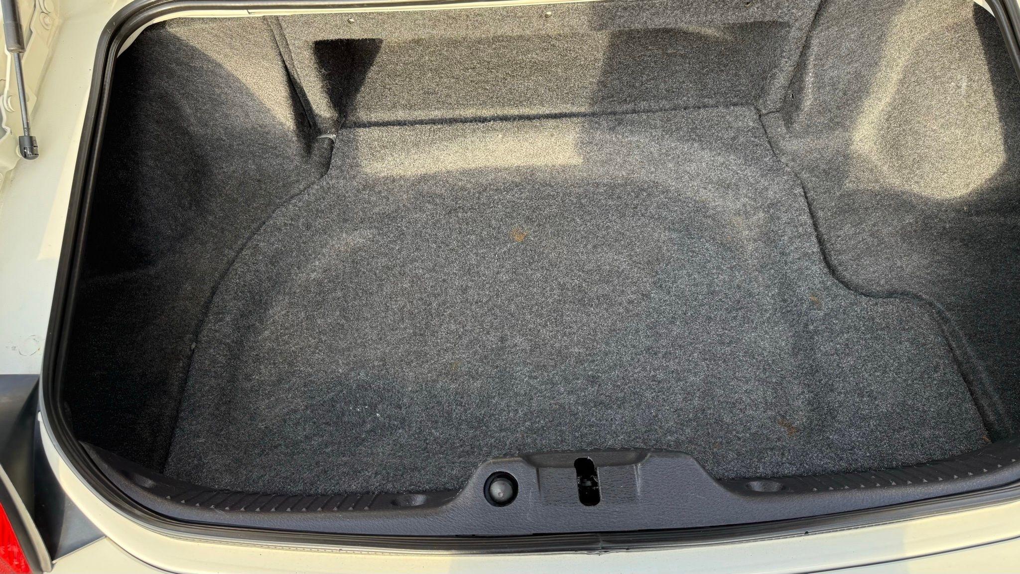 Ford Thunderbird  2003