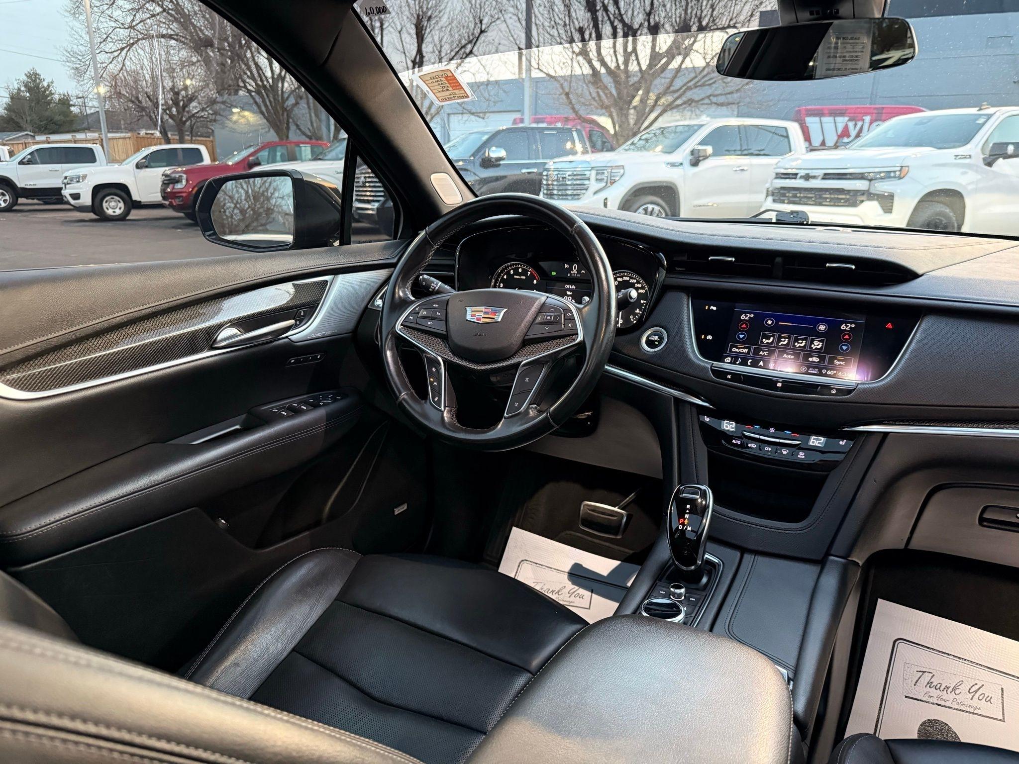 Cadillac XT5  2020