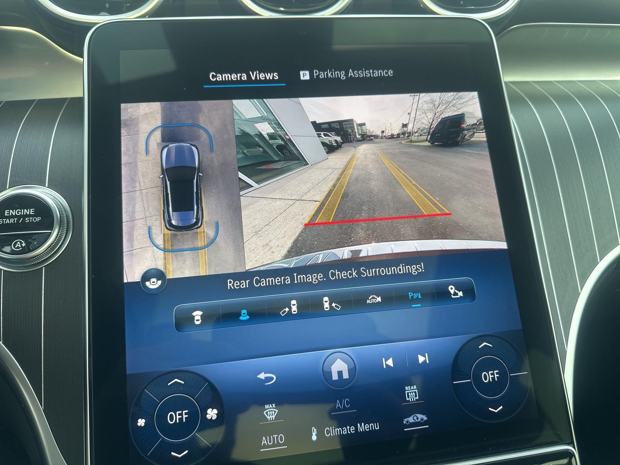 Mercedes-Benz GLC  2023