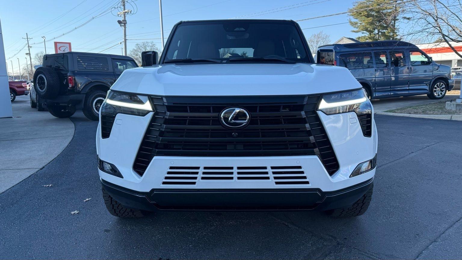 Lexus GX  2025