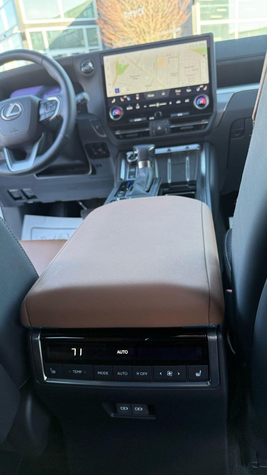 Lexus GX  2025