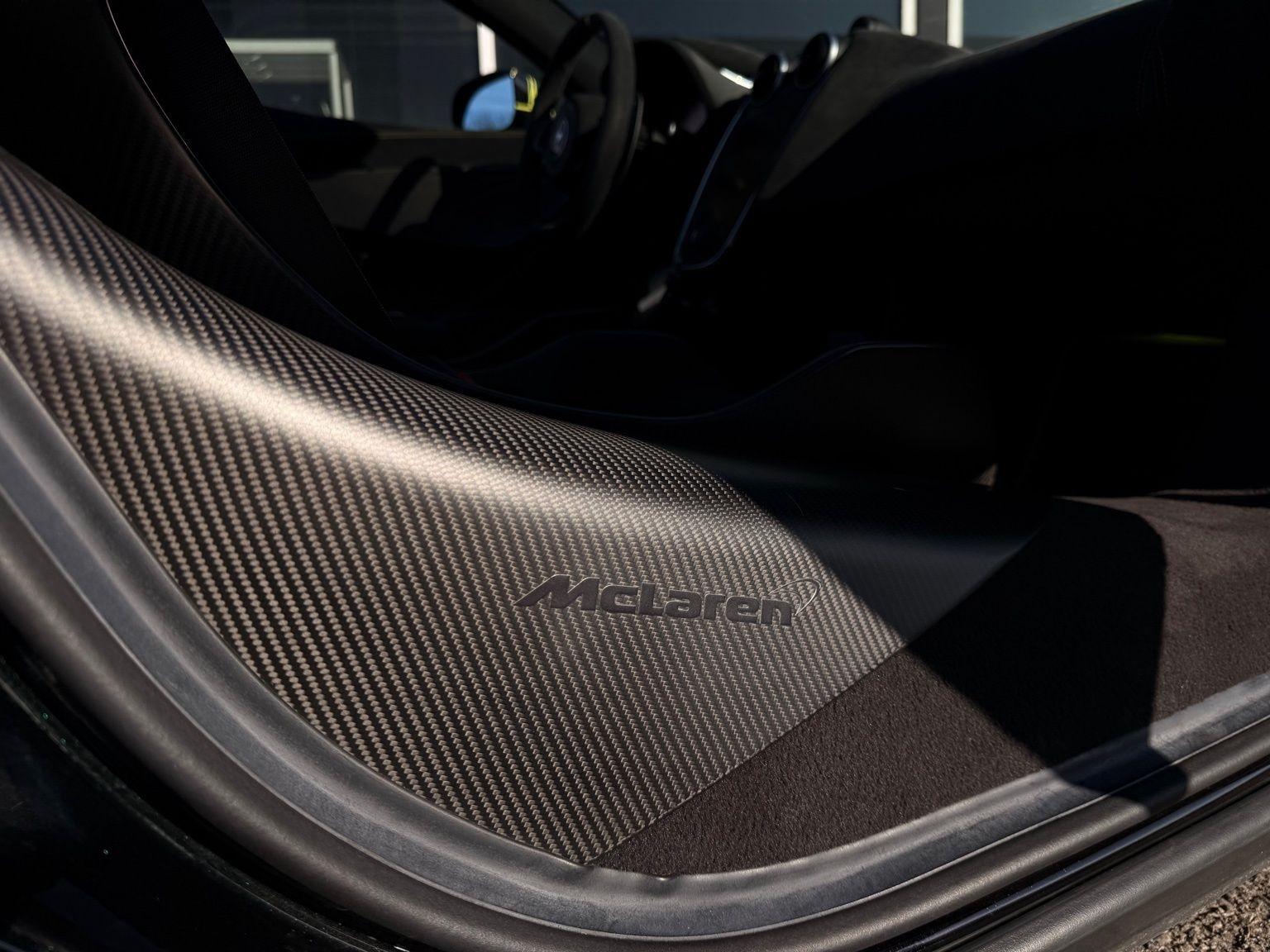 McLaren 600LT Spider  2020