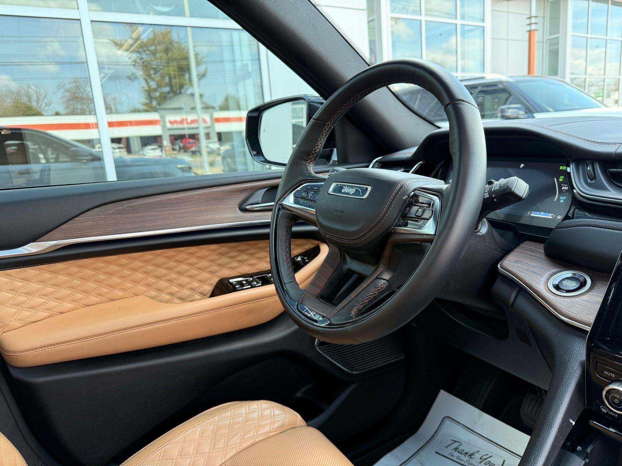 Jeep Grand Cherokee  2022