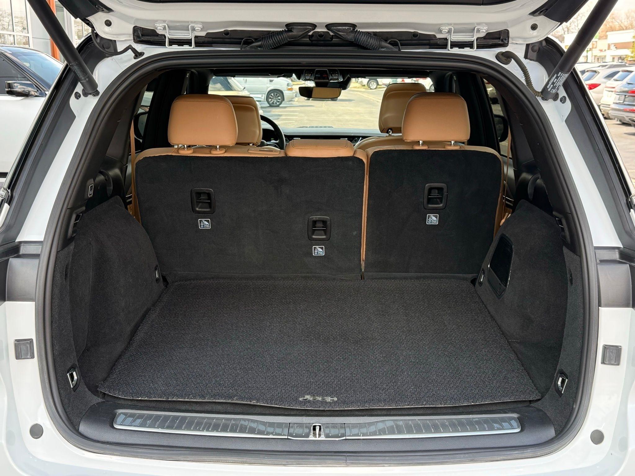 Jeep Grand Cherokee  2022