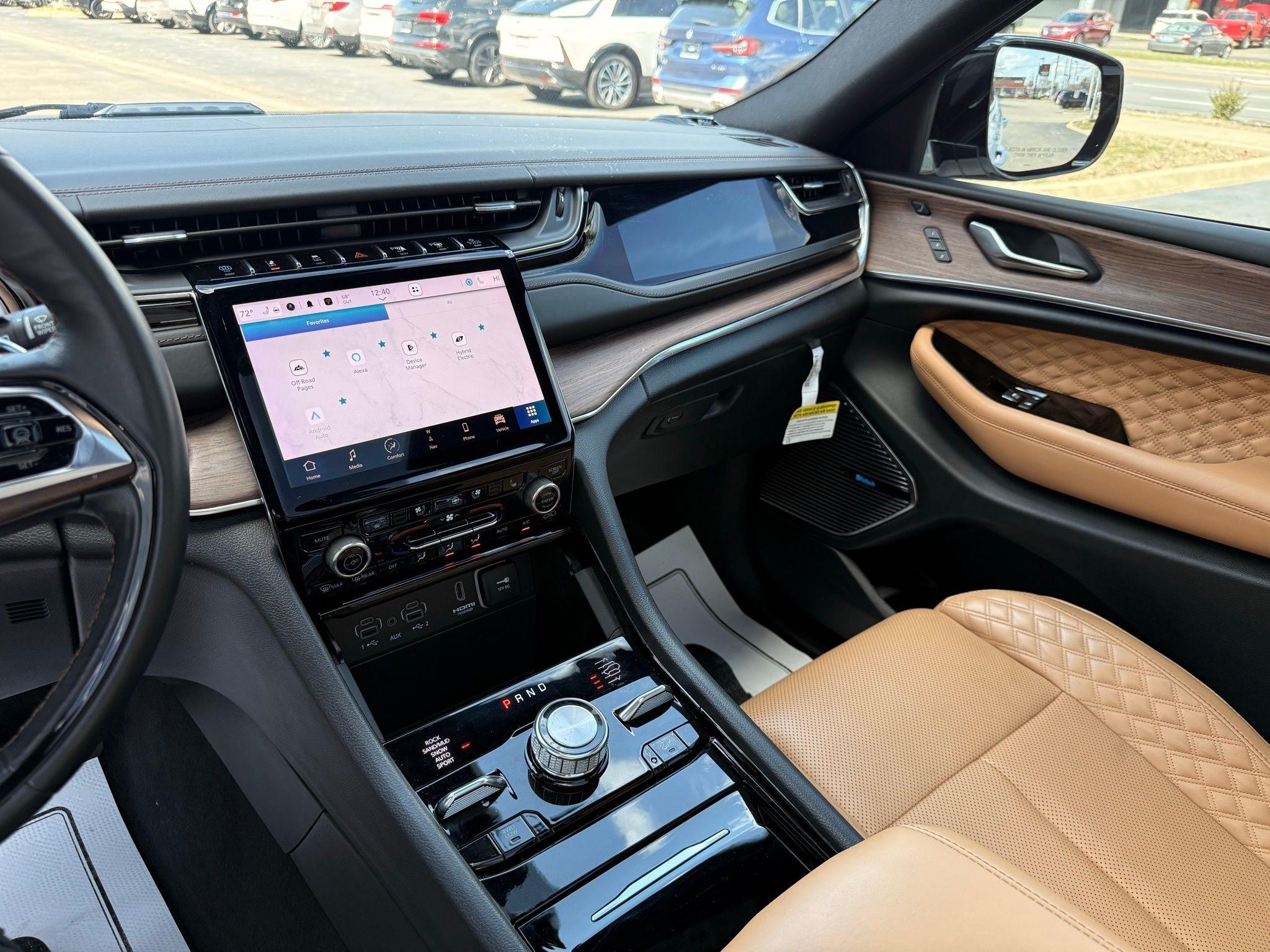 Jeep Grand Cherokee  2022