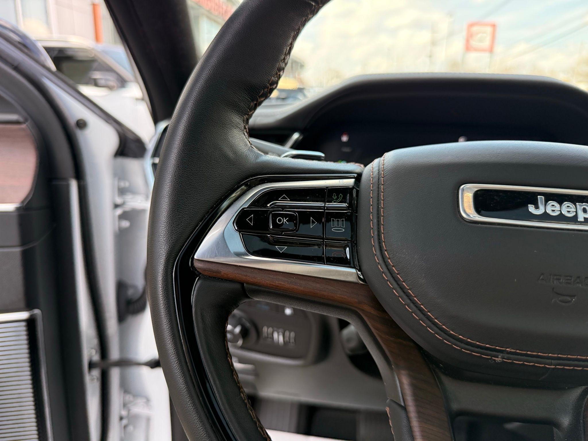 Jeep Grand Cherokee  2022