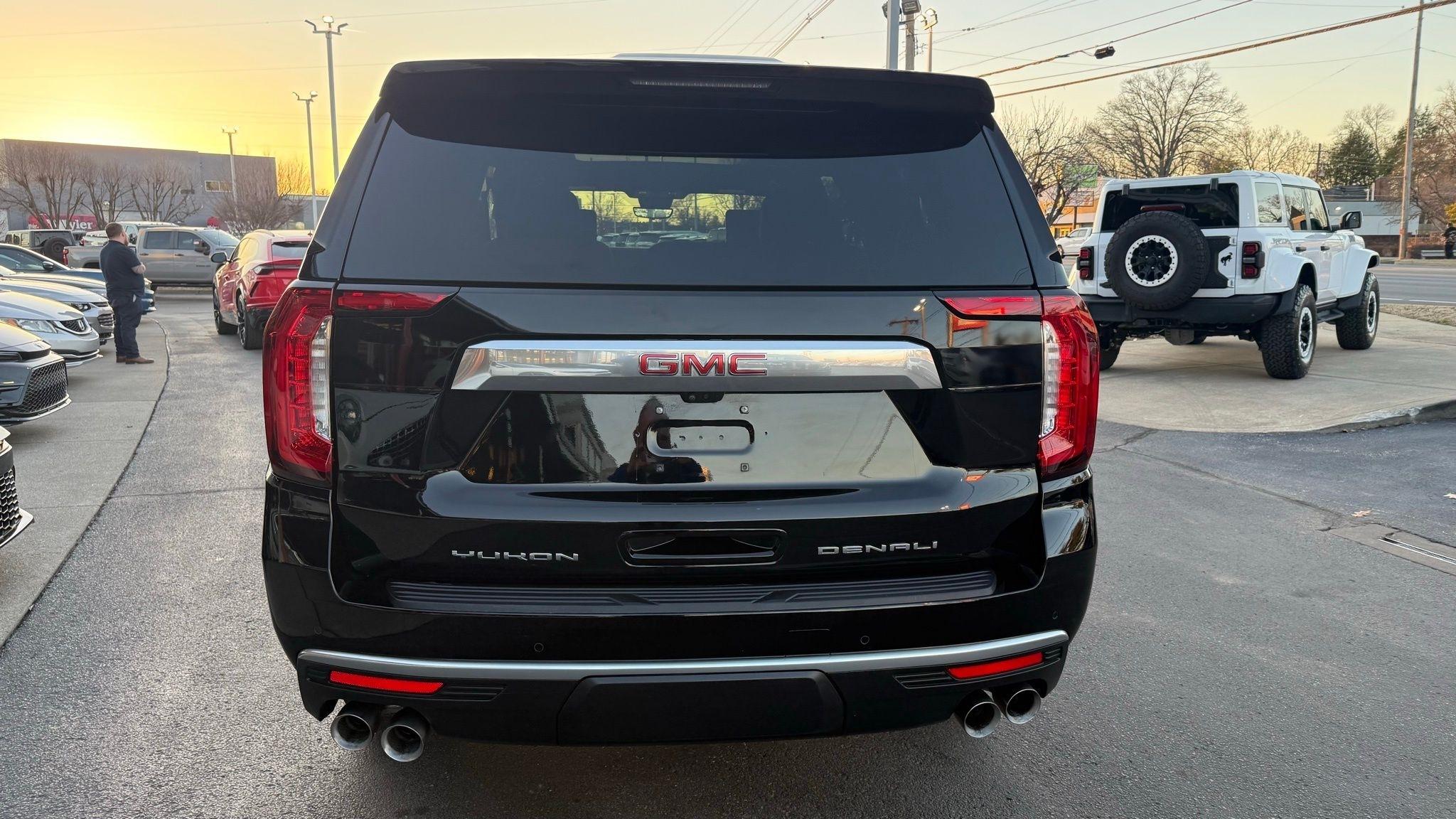 GMC Yukon XL  2024